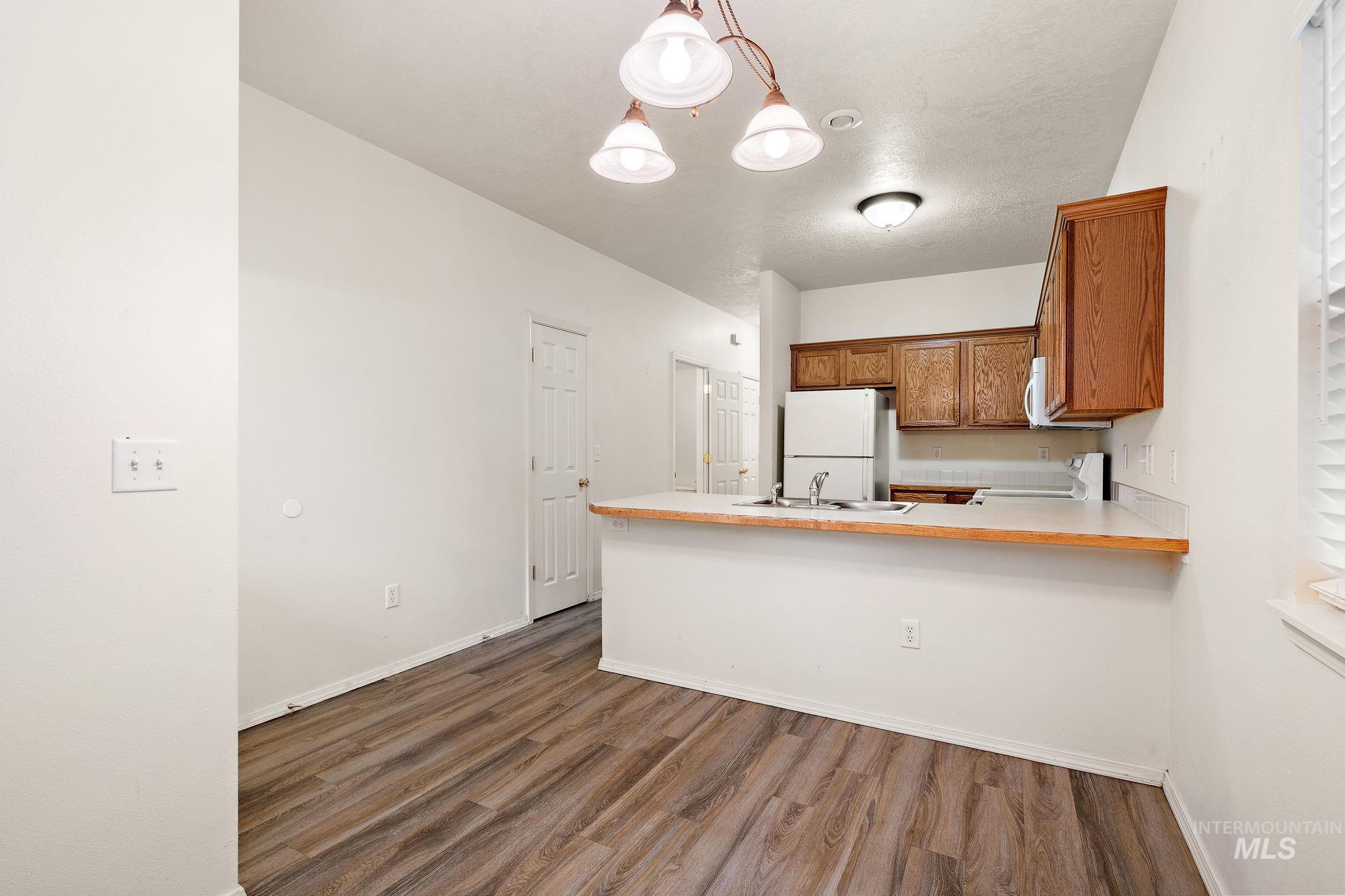 2864 W Lemhi Street, Boise, Idaho 83705, 2 Bedrooms, 2.5 Bathrooms, Residential For Sale, Price $375,000, 98960839