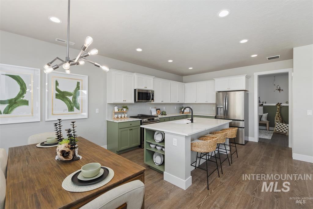 5561 W Aralia Dr., Meridian, Idaho 83646, 3 Bedrooms, 2.5 Bathrooms, Residential For Sale, Price $494,990, 98960844
