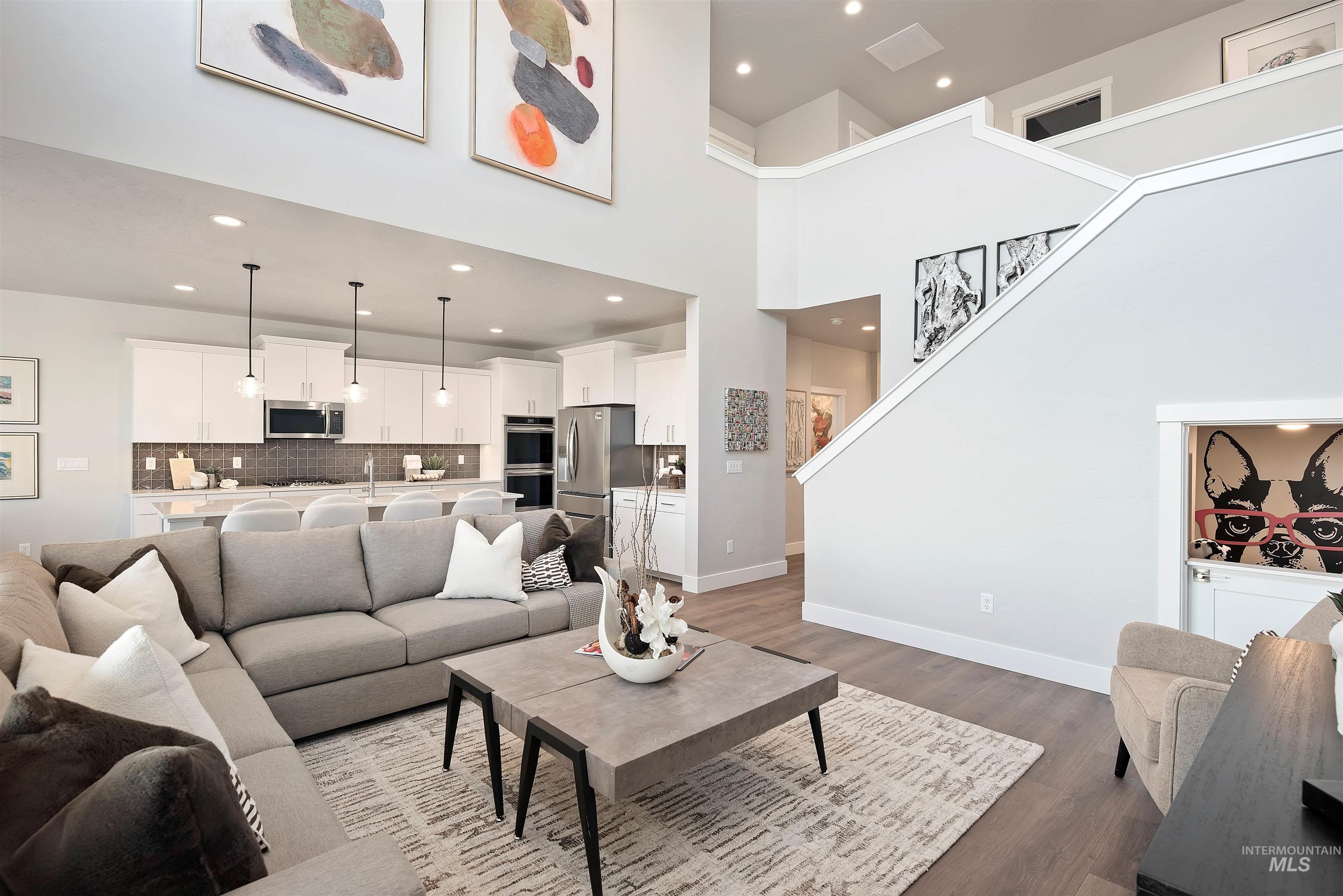 5819 N Artic Point Ave, Meridian, Idaho 83646, 4 Bedrooms, 3 Bathrooms, Residential For Sale, Price $644,990, 98960846