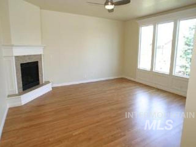 3950 Quenzer, Meridian, Idaho 83646, 3 Bedrooms, 2.5 Bathrooms, Rental For Rent, Price $2,800, 98960854