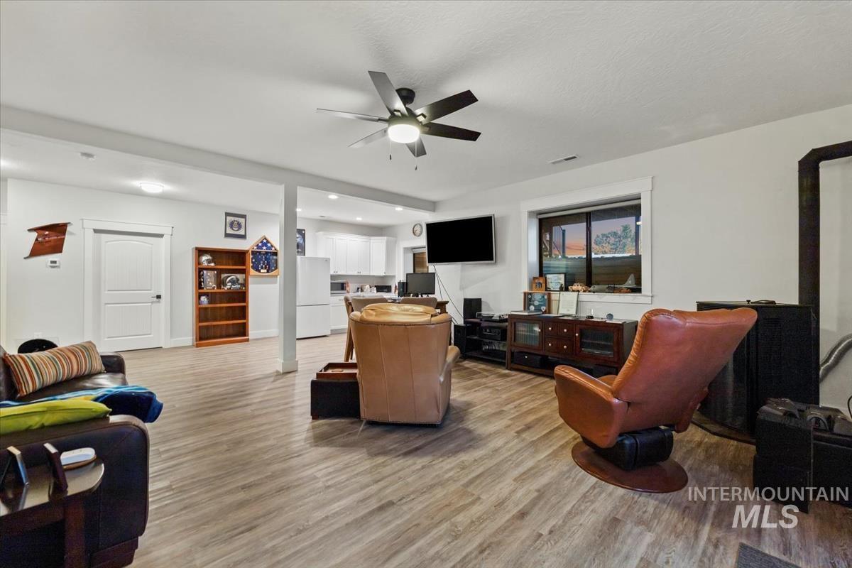 9067 Crystal Quartz Drive, Nampa, Idaho 83686, 4 Bedrooms, 4 Bathrooms, Residential For Sale, Price $1,299,900, 98960864