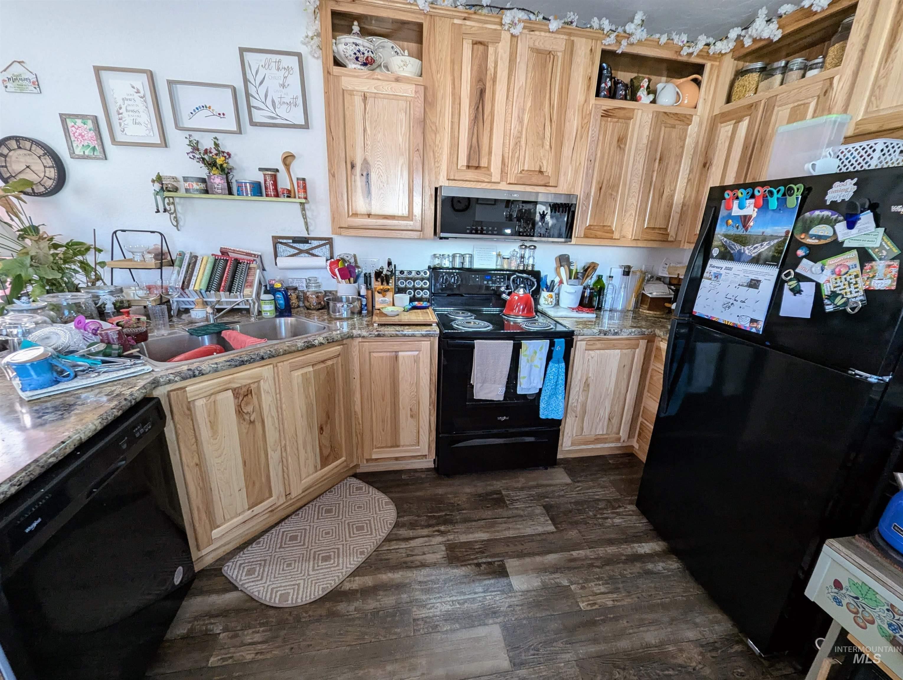 100 NW 16th St, Fruitland, Idaho 83619, 2 Bedrooms, 2 Bathrooms, Residential For Sale, Price $79,000, 98960891