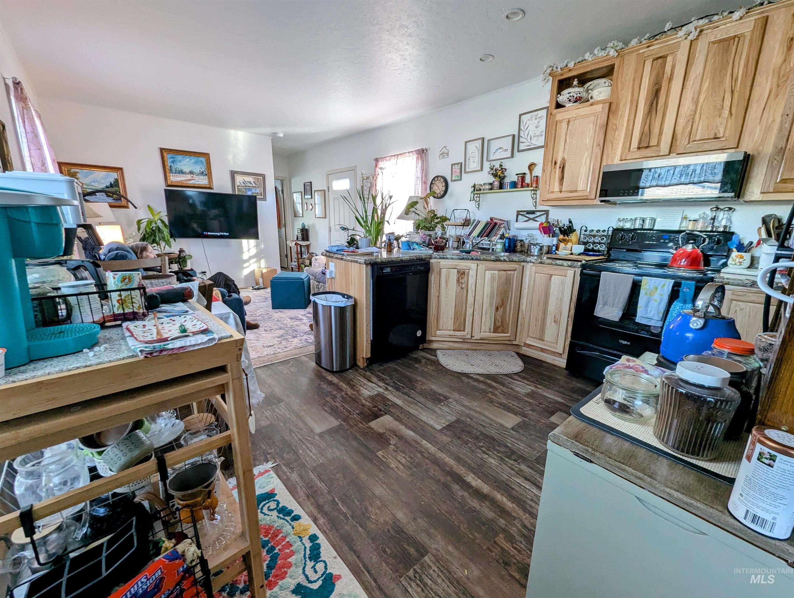 100 NW 16th St, Fruitland, Idaho 83619, 2 Bedrooms, 2 Bathrooms, Residential For Sale, Price $79,000, 98960891
