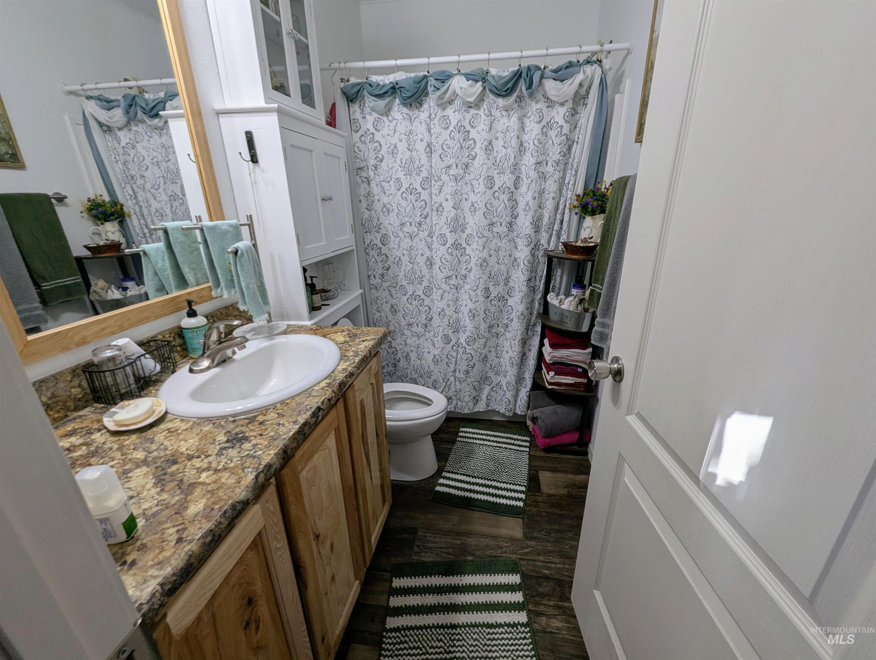 100 NW 16th St, Fruitland, Idaho 83619, 2 Bedrooms, 2 Bathrooms, Residential For Sale, Price $79,000, 98960891