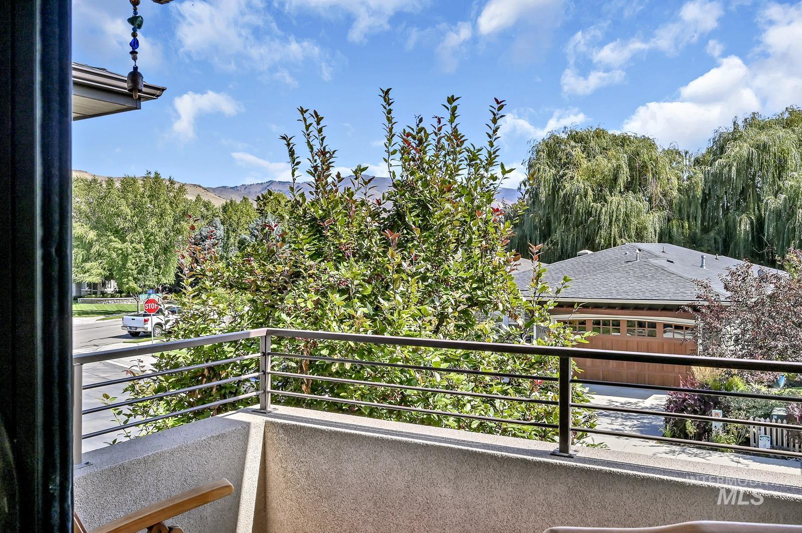 3167 S Rookery Lane, Boise, Idaho 83706, 2 Bedrooms, 2 Bathrooms, Residential For Sale, Price $599,900, 98960906
