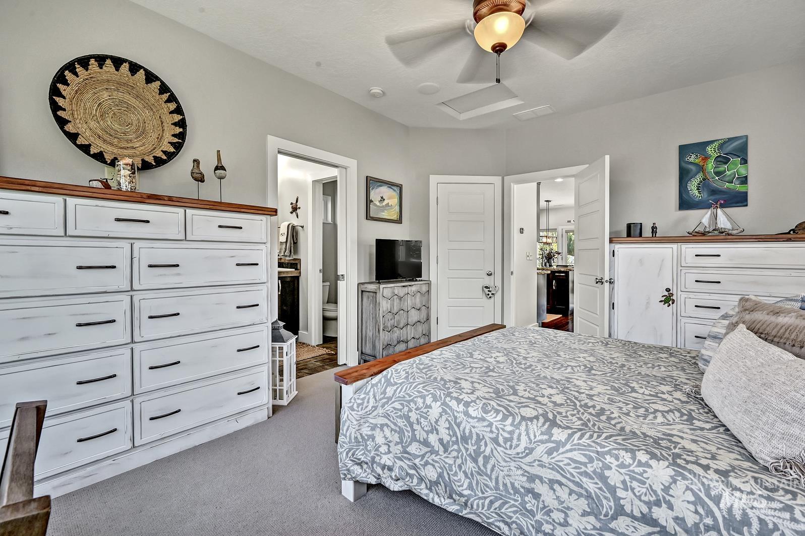 3167 S Rookery Lane, Boise, Idaho 83706, 2 Bedrooms, 2 Bathrooms, Residential For Sale, Price $599,900, 98960906