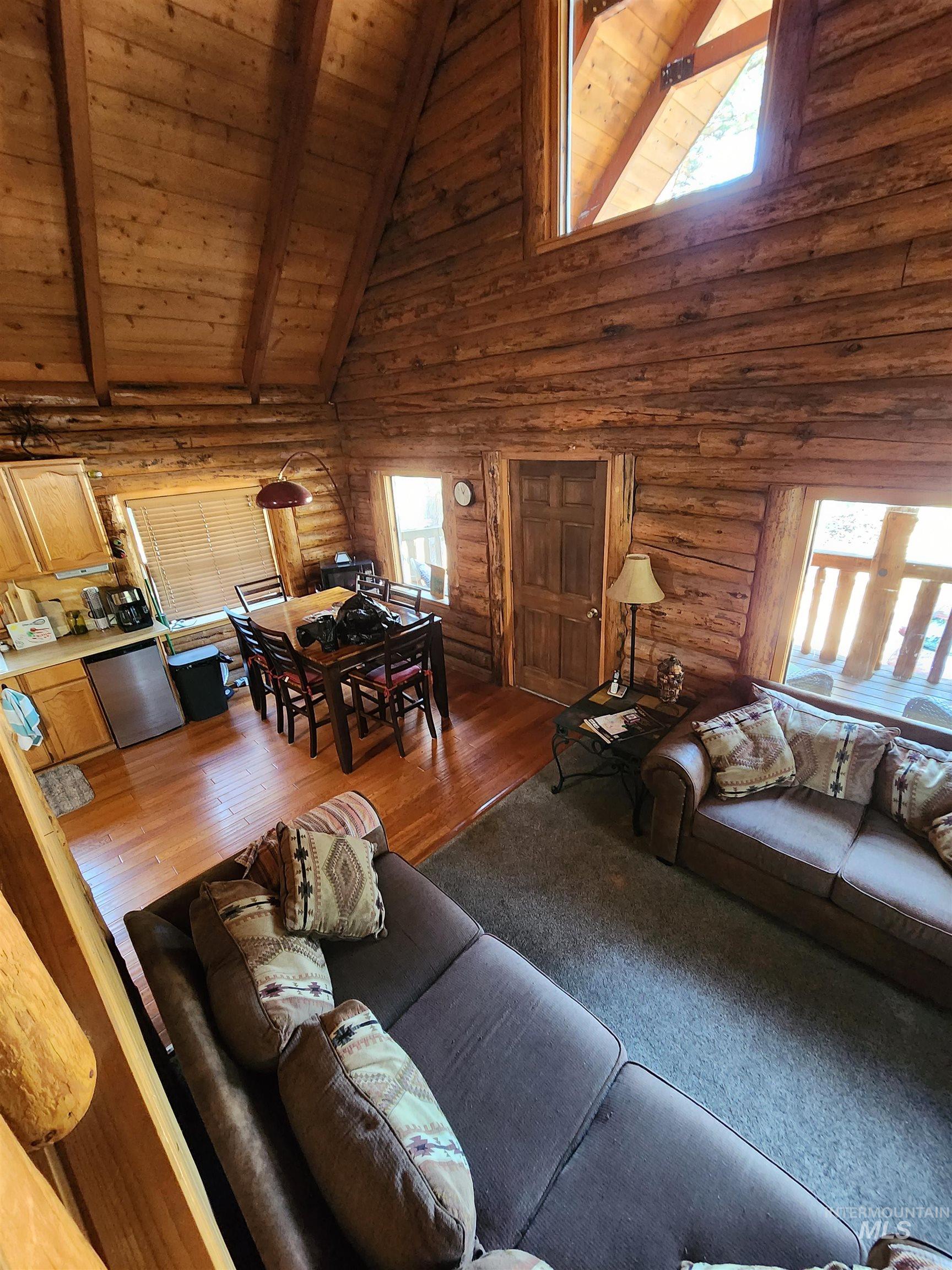 1509 E Pine Creek Road, Featherville, Idaho 83647, 3 Bedrooms, 2 Bathrooms, Residential For Sale, Price $800,000, 98960922