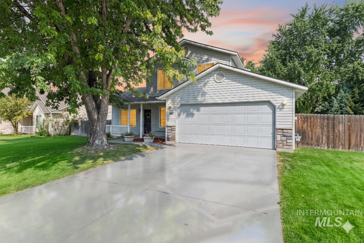 748 S Willis Ave, Kuna, Idaho 83634, 4 Bedrooms, 2.5 Bathrooms, Residential For Sale, Price $409,000, 98960925