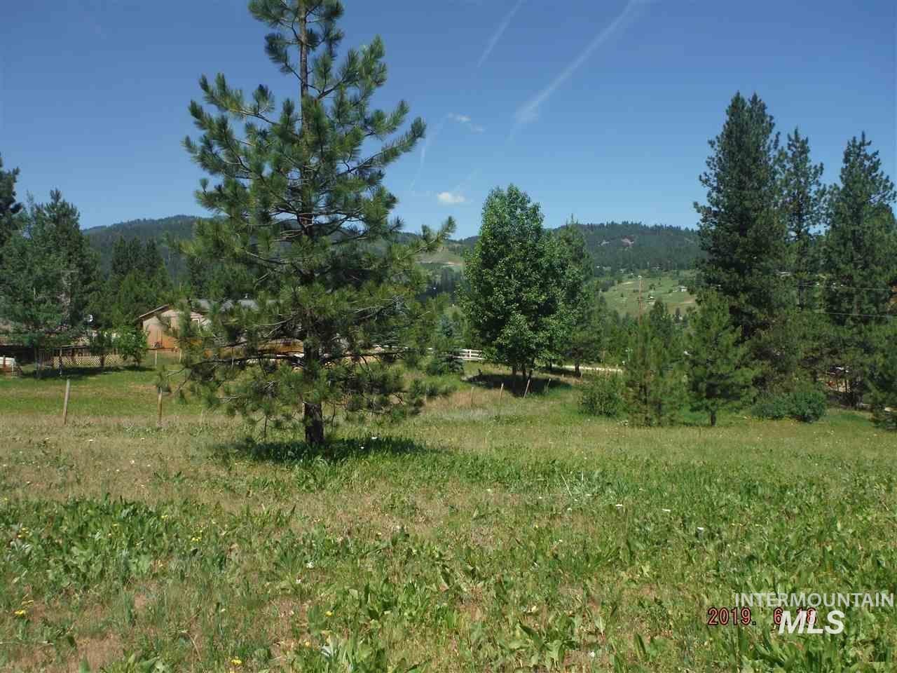 View of local wilderness featuring rural landscape