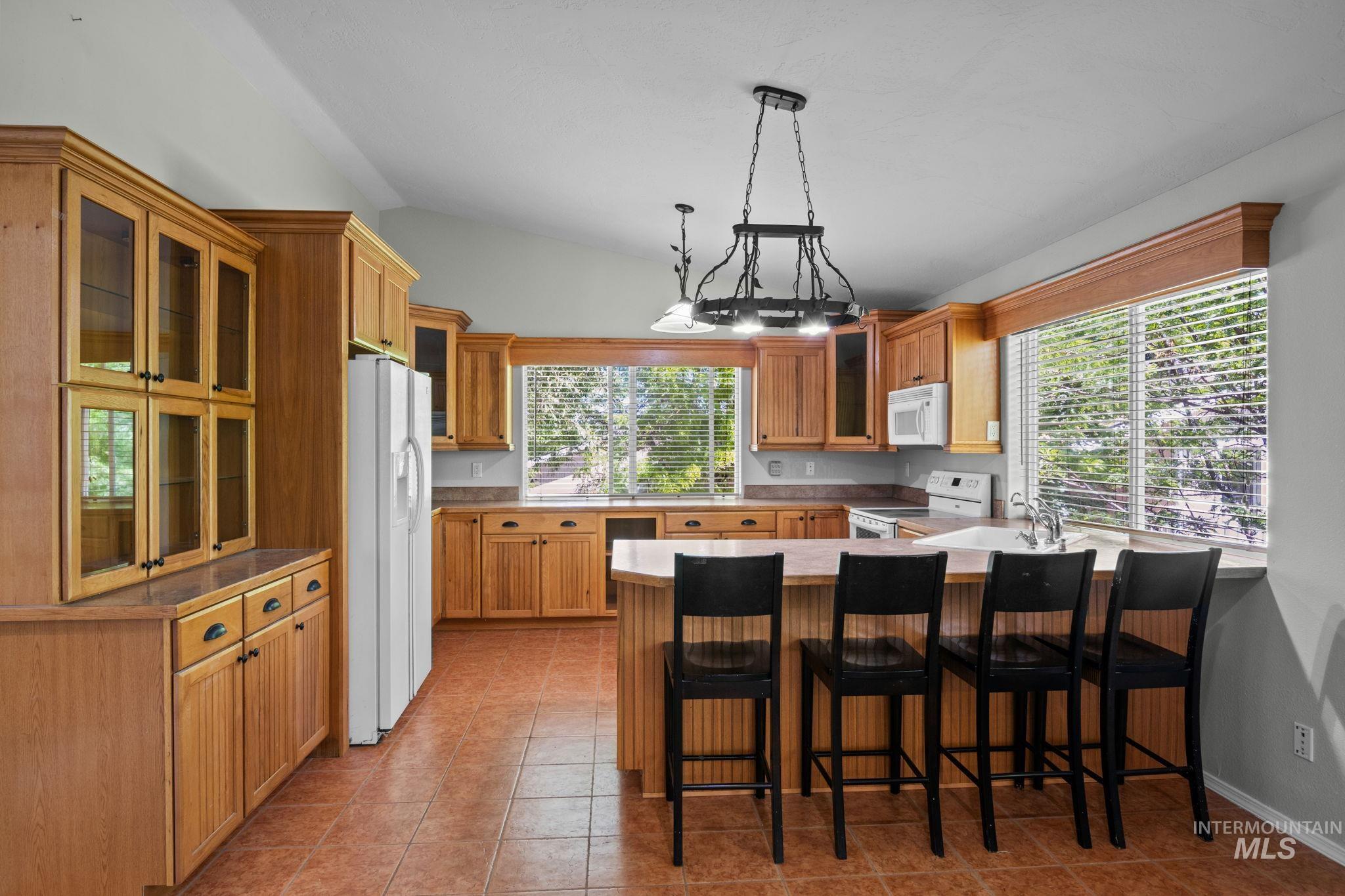 3348 Highlawn Dr, Twin Falls, Idaho 83301, 4 Bedrooms, 2 Bathrooms, Residential For Sale, Price $585,000, 98960939