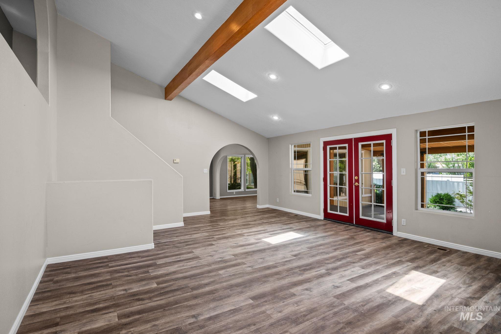 3348 Highlawn Dr, Twin Falls, Idaho 83301, 4 Bedrooms, 2 Bathrooms, Residential For Sale, Price $585,000, 98960939