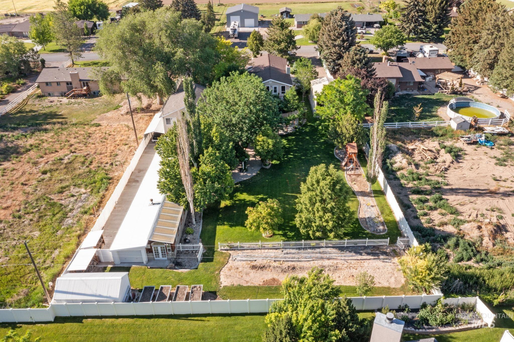 3348 Highlawn Dr, Twin Falls, Idaho 83301, 4 Bedrooms, 2 Bathrooms, Residential For Sale, Price $585,000, 98960939