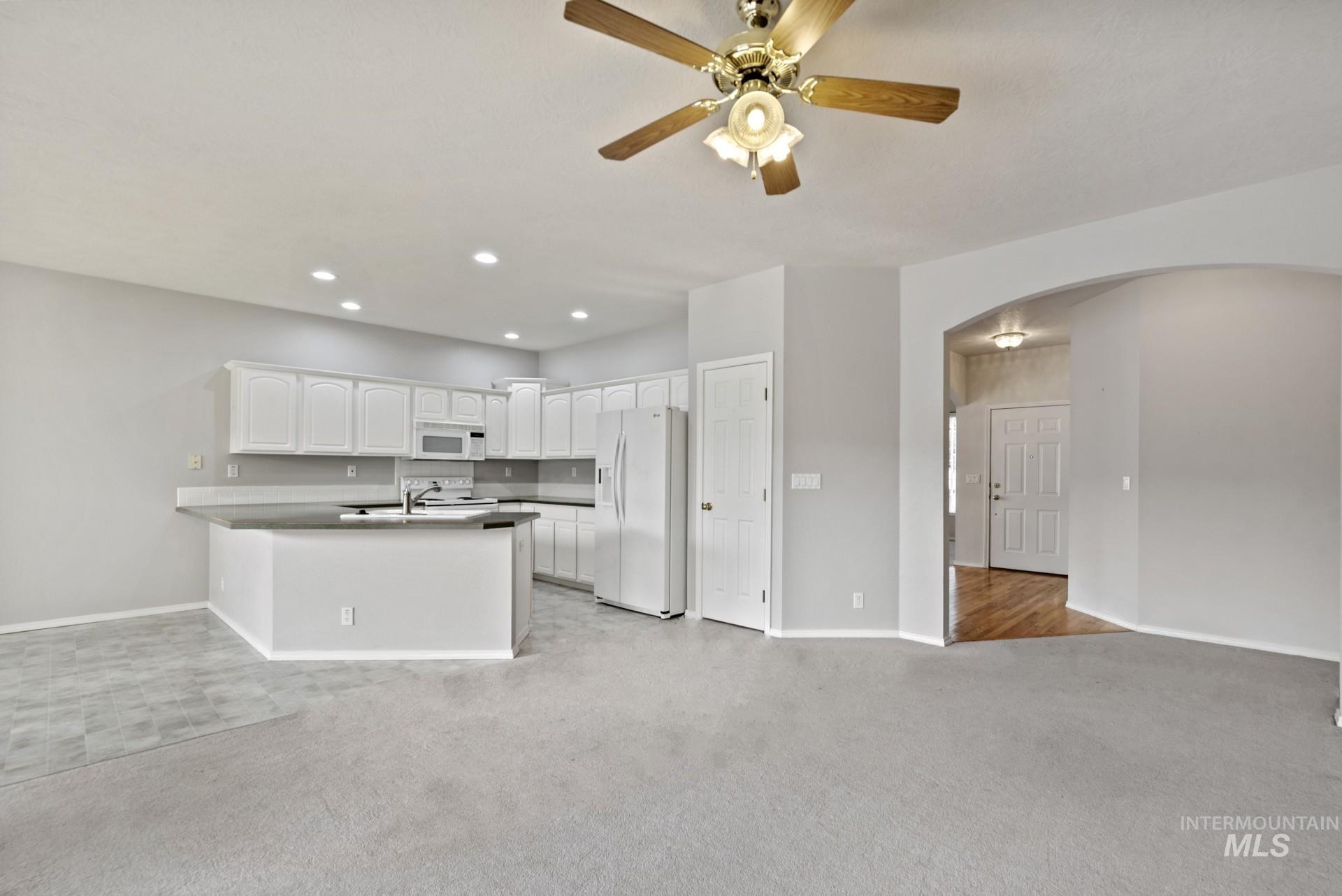 2614 N Robie Ave, Meridian, Idaho 83646-8306, 4 Bedrooms, 2 Bathrooms, Residential For Sale, Price $520,000, 98960948