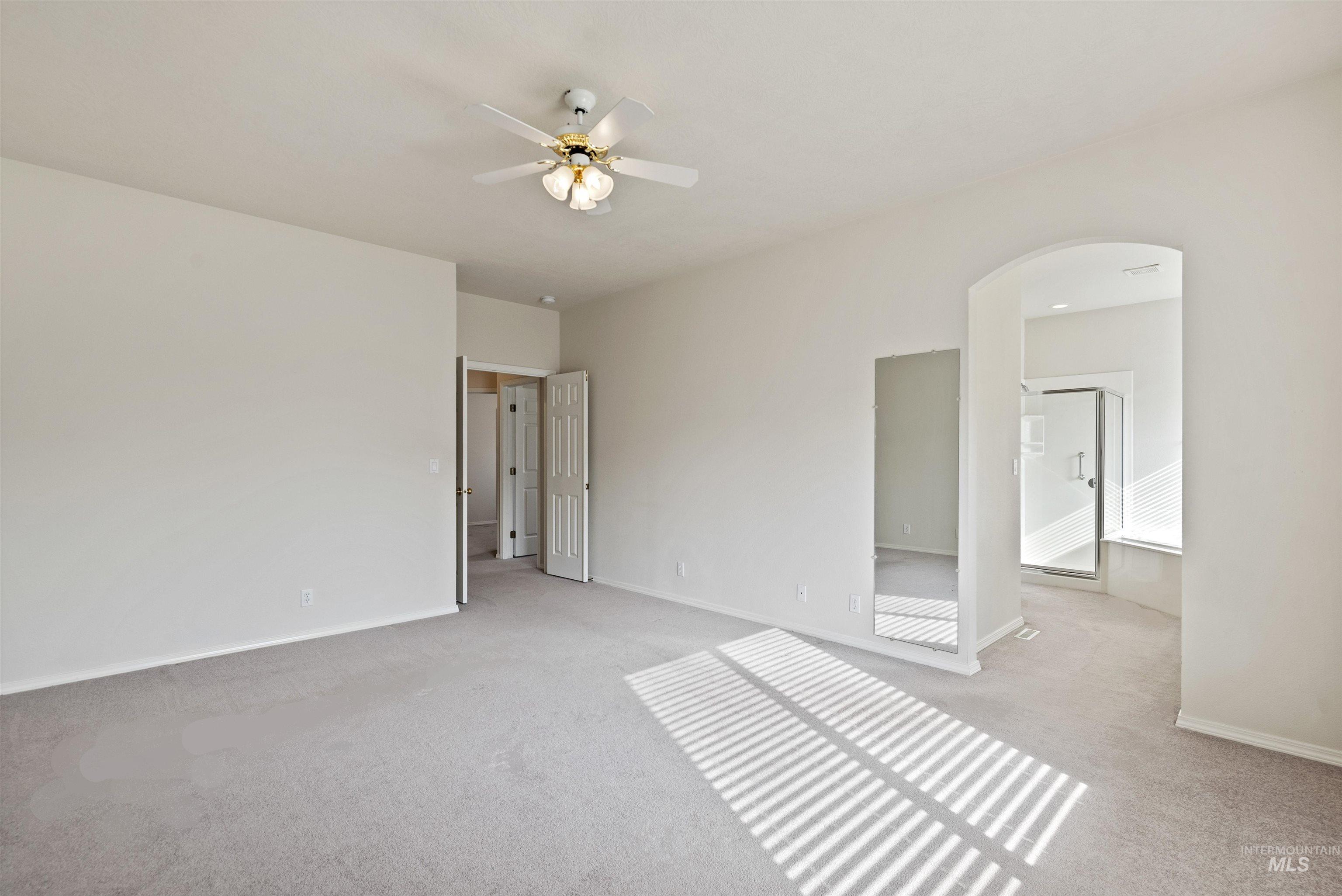 2614 N Robie Ave, Meridian, Idaho 83646-8306, 4 Bedrooms, 2 Bathrooms, Residential For Sale, Price $520,000, 98960948