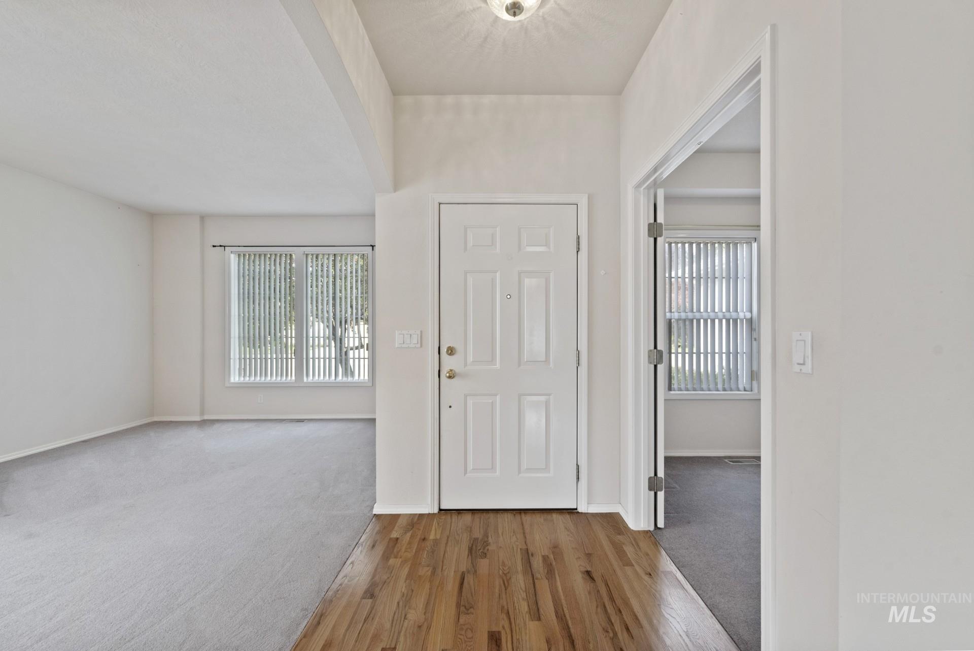 2614 N Robie Ave, Meridian, Idaho 83646-8306, 4 Bedrooms, 2 Bathrooms, Residential For Sale, Price $520,000, 98960948