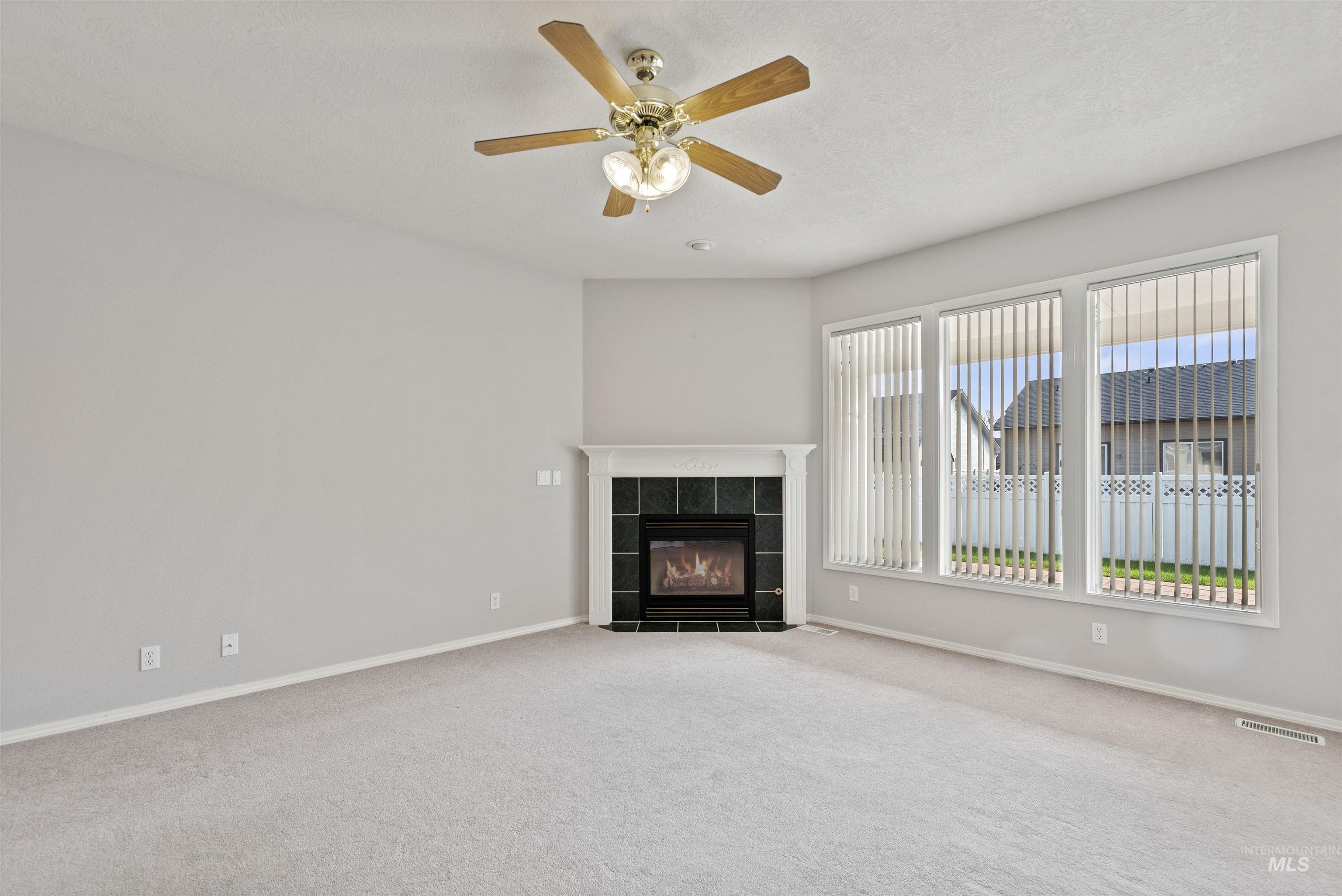 2614 N Robie Ave, Meridian, Idaho 83646-8306, 4 Bedrooms, 2 Bathrooms, Residential For Sale, Price $520,000, 98960948