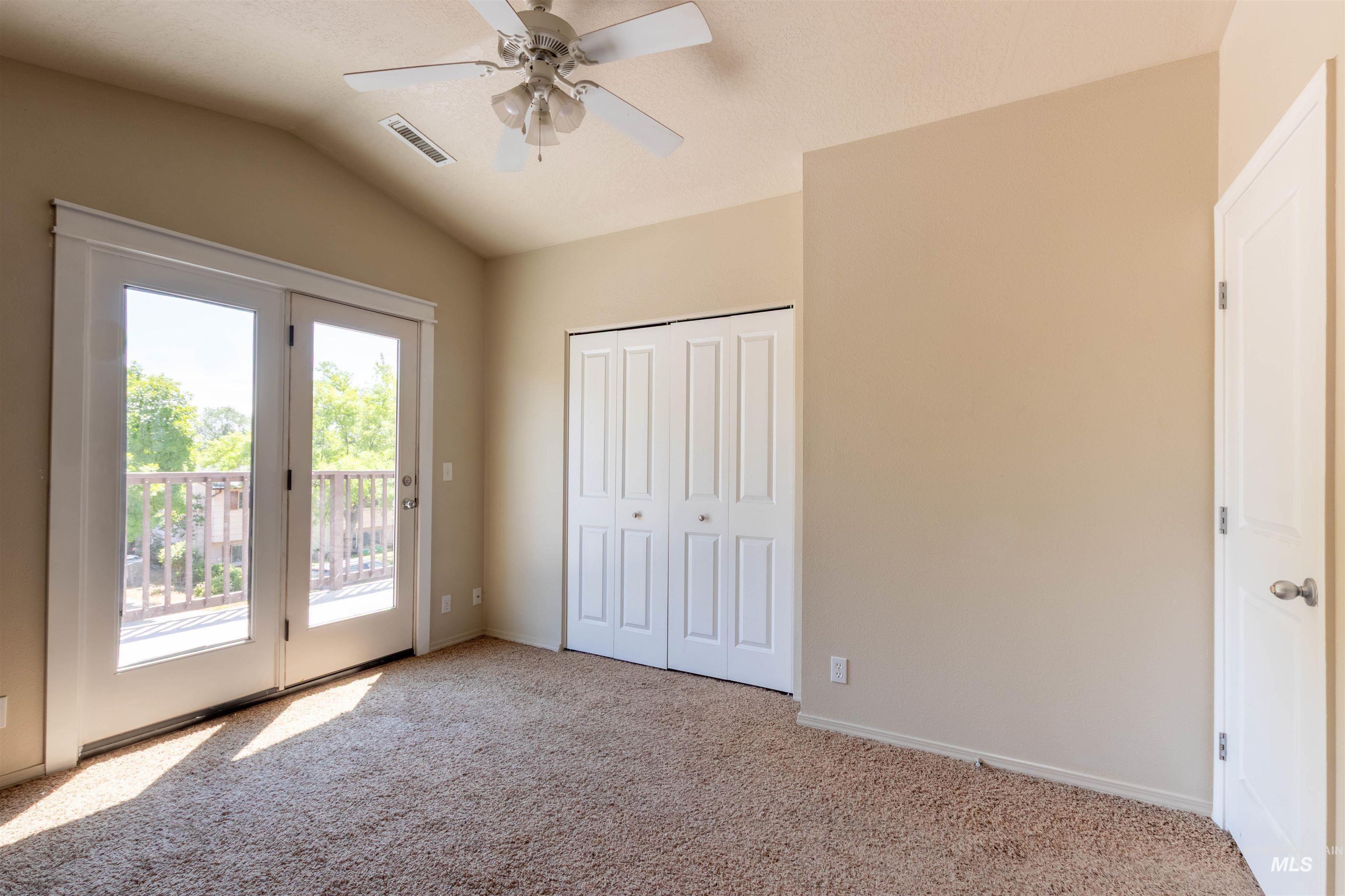2701 S Gourley St., Boise, Idaho 83705, 2 Bedrooms, 2 Bathrooms, Residential For Sale, Price $349,900, 98960950
