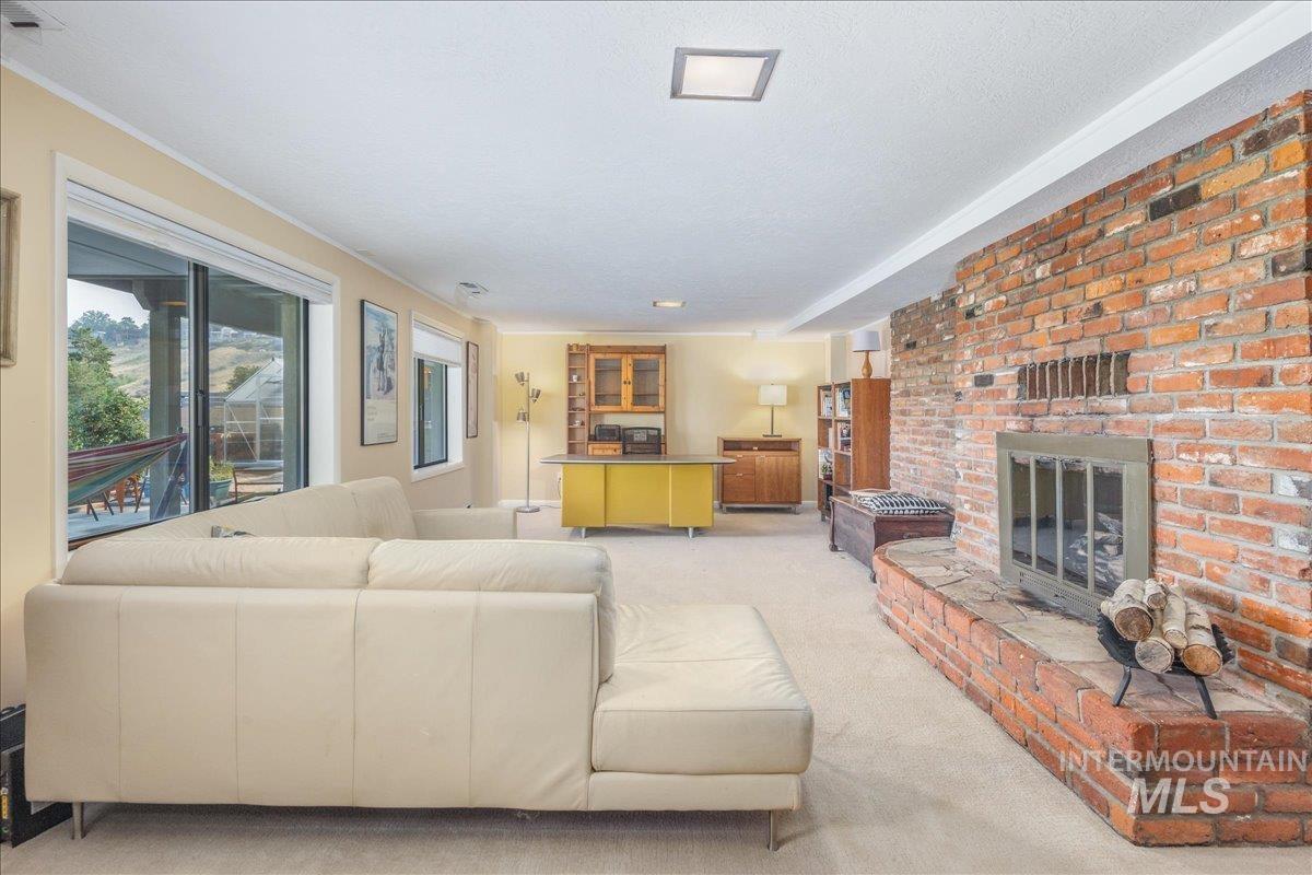 92 W Horizon Dr, Boise, Idaho 83702, 3 Bedrooms, 2 Bathrooms, Residential For Sale, Price $955,900, 98960954