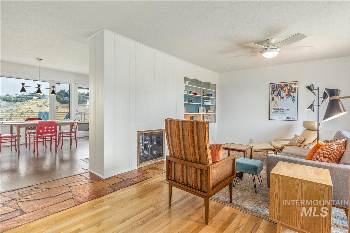 92 W Horizon Dr, Boise, Idaho 83702, 3 Bedrooms, 2 Bathrooms, Residential For Sale, Price $955,900, 98960954