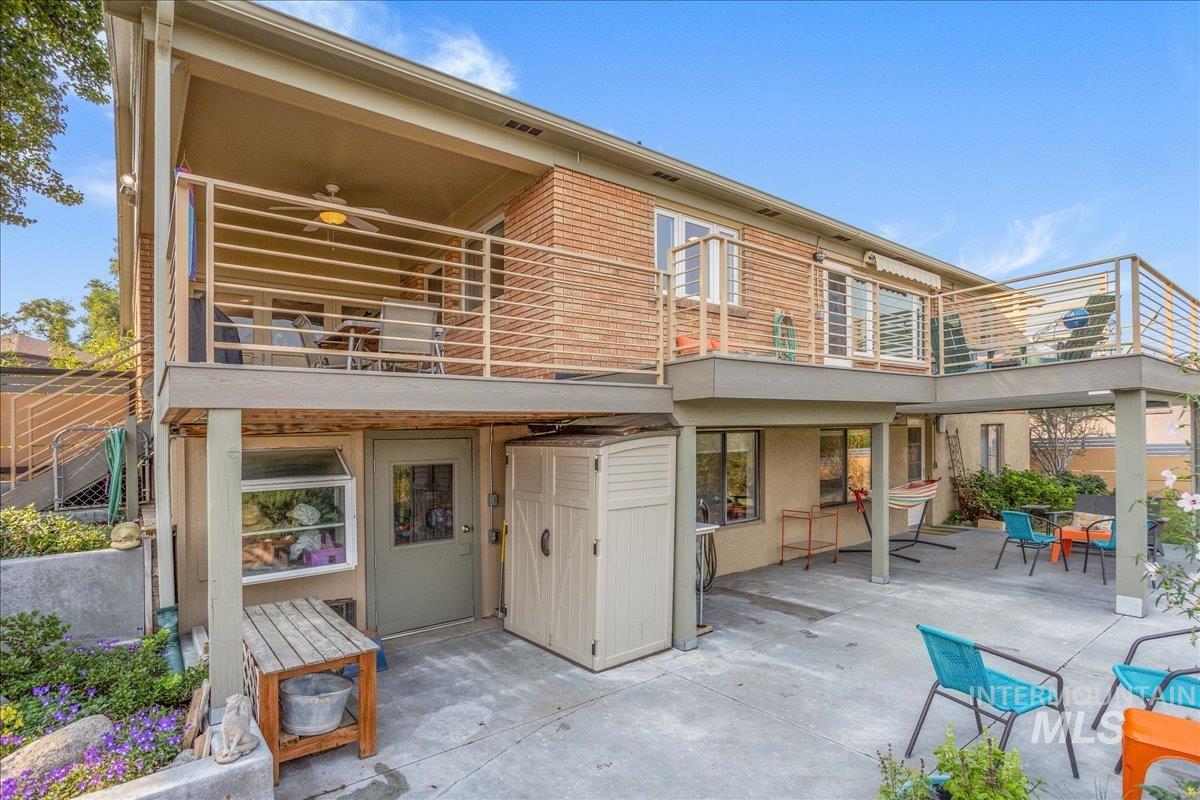 92 W Horizon Dr, Boise, Idaho 83702, 3 Bedrooms, 2 Bathrooms, Residential For Sale, Price $955,900, 98960954