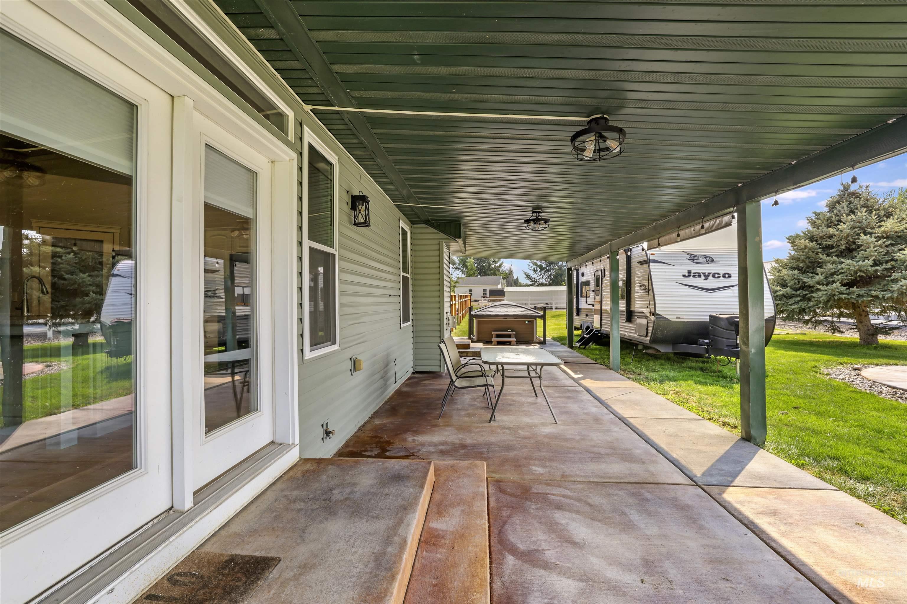 2485 E 3706 N, Twin Falls, Idaho 83301, 4 Bedrooms, 3 Bathrooms, Residential For Sale, Price $585,000, 98960981