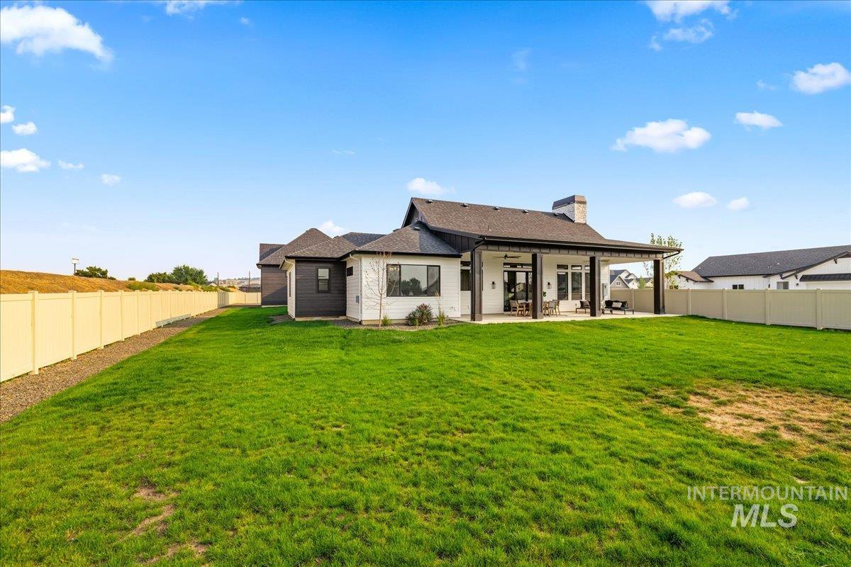 3075 N Costa Madera Ave, Star, Idaho 83669, 4 Bedrooms, 2.5 Bathrooms, Residential For Sale, Price $1,360,000, 98960997