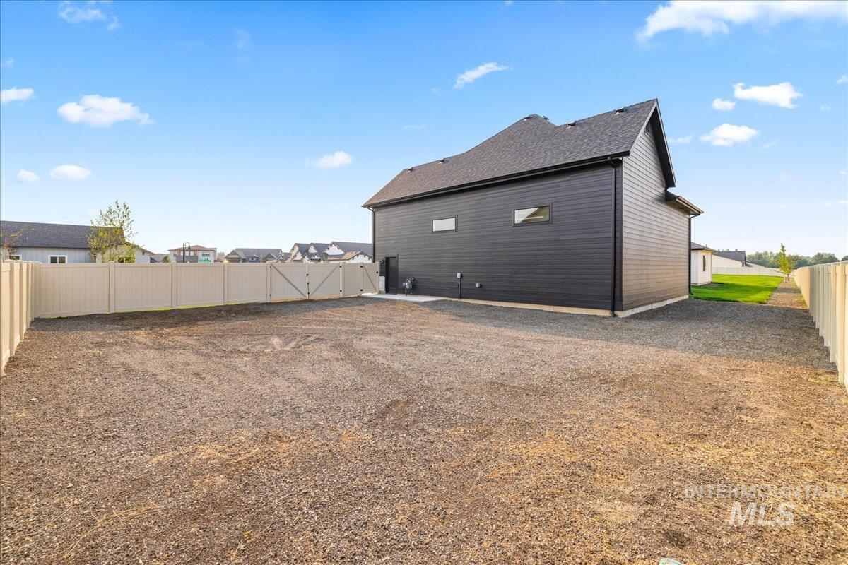 3075 N Costa Madera Ave, Star, Idaho 83669, 4 Bedrooms, 2.5 Bathrooms, Residential For Sale, Price $1,360,000, 98960997