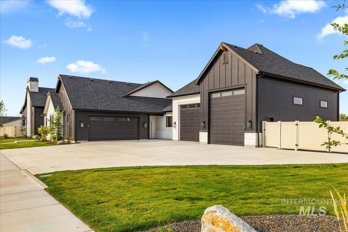 3075 N Costa Madera Ave, Star, Idaho 83669, 4 Bedrooms, 2.5 Bathrooms, Residential For Sale, Price $1,360,000, 98960997