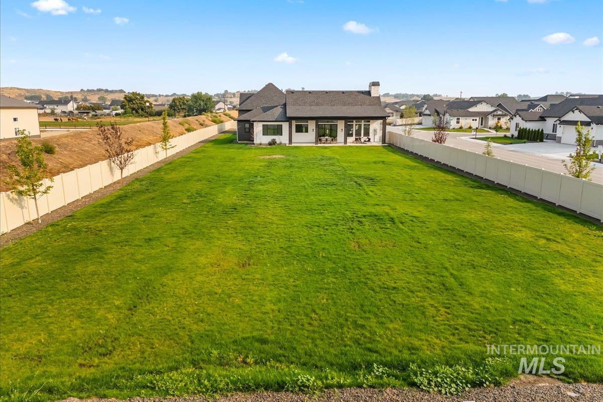 3075 N Costa Madera Ave, Star, Idaho 83669, 4 Bedrooms, 2.5 Bathrooms, Residential For Sale, Price $1,360,000, 98960997
