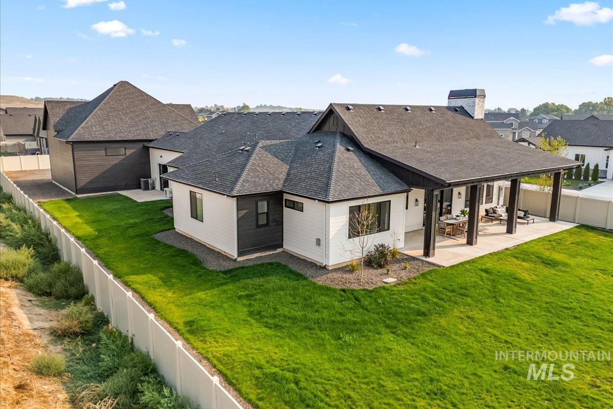 3075 N Costa Madera Ave, Star, Idaho 83669, 4 Bedrooms, 2.5 Bathrooms, Residential For Sale, Price $1,360,000, 98960997
