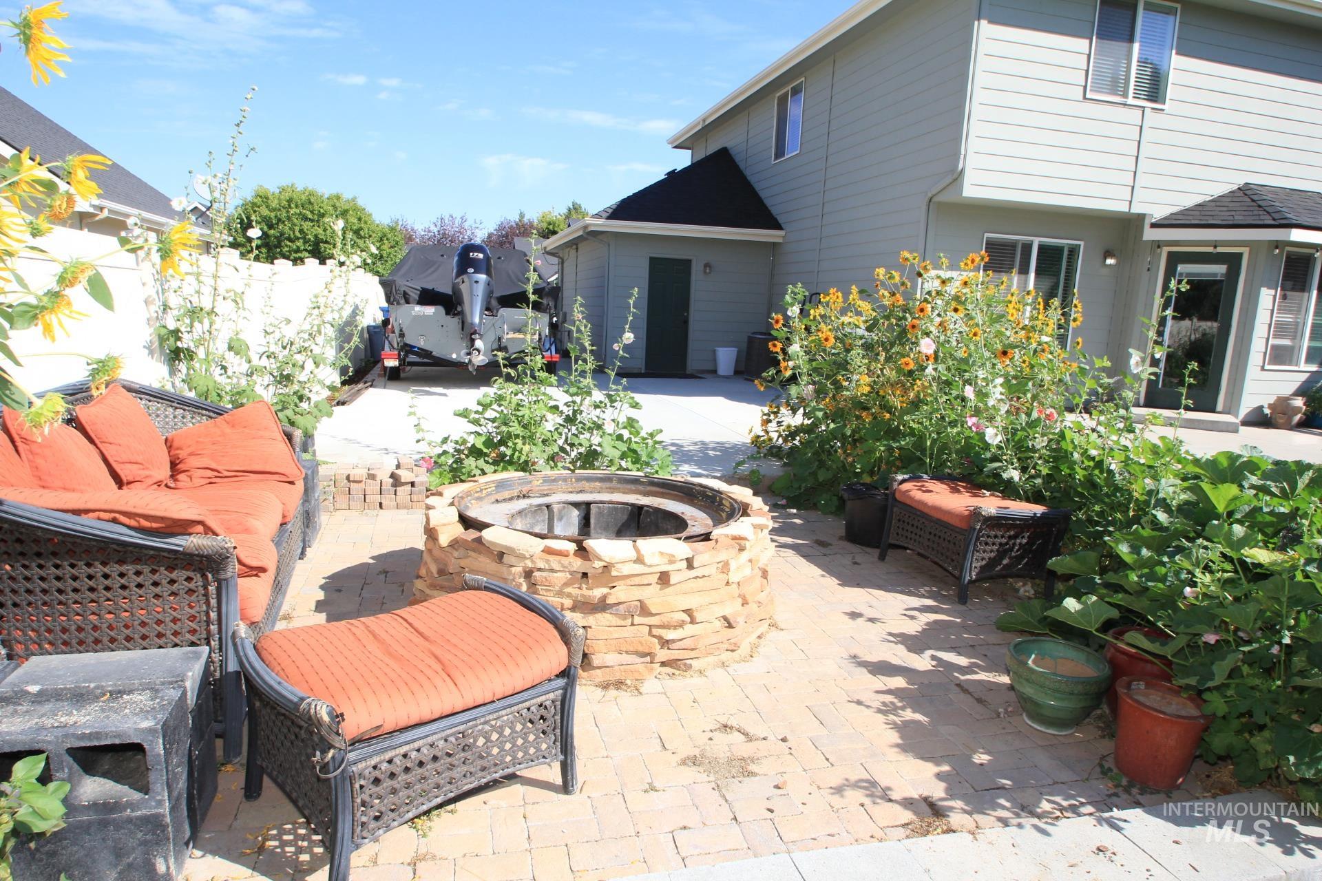 4609 E Vineyard Way, Nampa, Idaho 83686, 4 Bedrooms, 2.5 Bathrooms, Residential For Sale, Price $499,900, 98960998