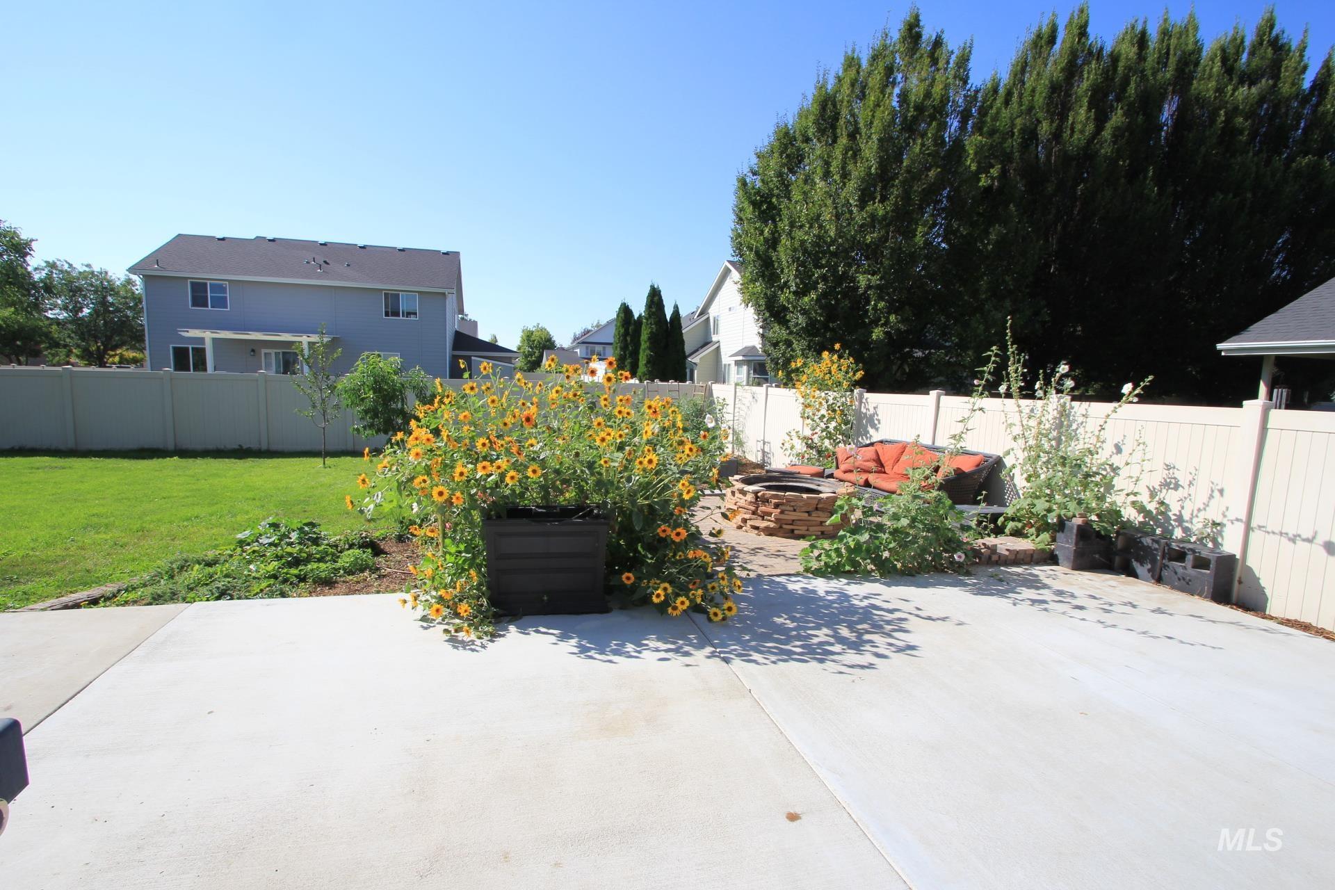 4609 E Vineyard Way, Nampa, Idaho 83686, 4 Bedrooms, 2.5 Bathrooms, Residential For Sale, Price $499,900, 98960998