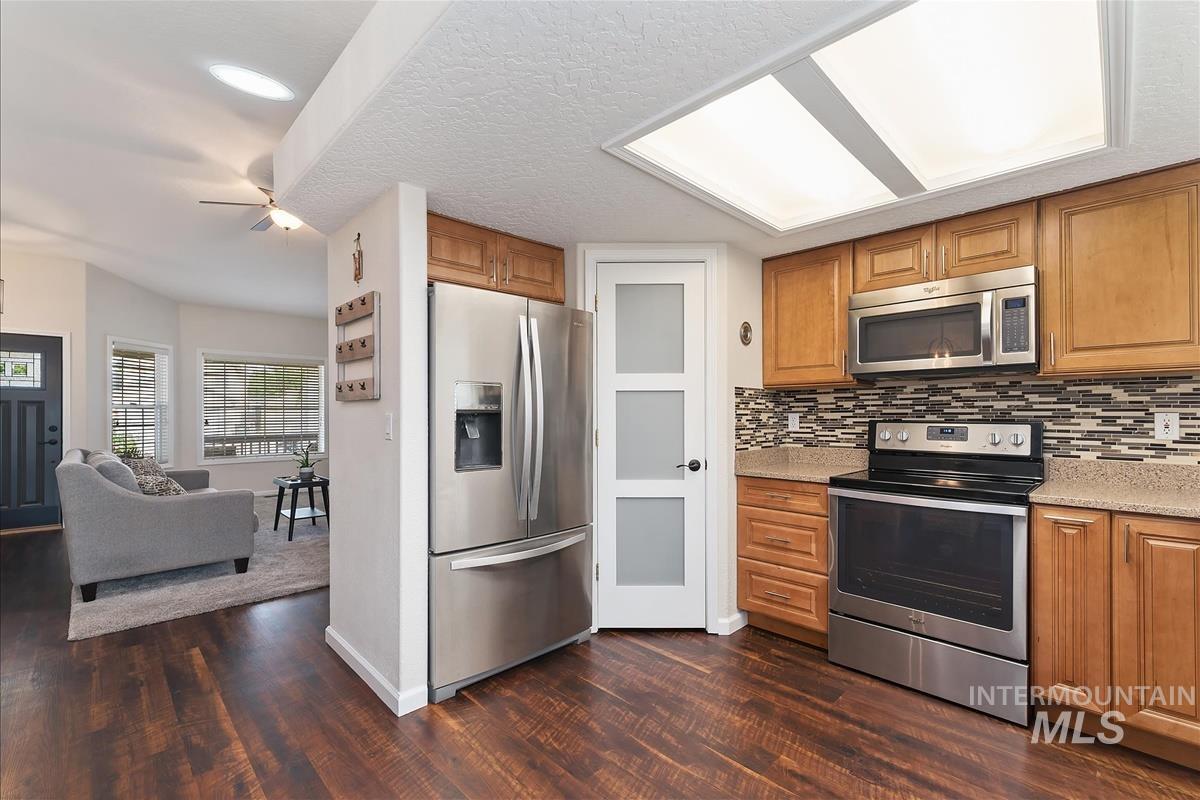 1691 W Hendricks St, Meridian, Idaho 83646, 4 Bedrooms, 2 Bathrooms, Residential For Sale, Price $419,000, 98961002