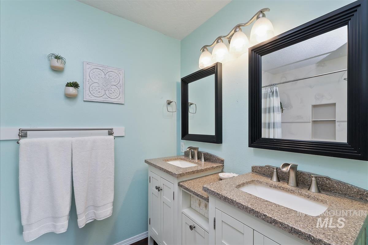 1691 W Hendricks St, Meridian, Idaho 83646, 4 Bedrooms, 2 Bathrooms, Residential For Sale, Price $419,000, 98961002