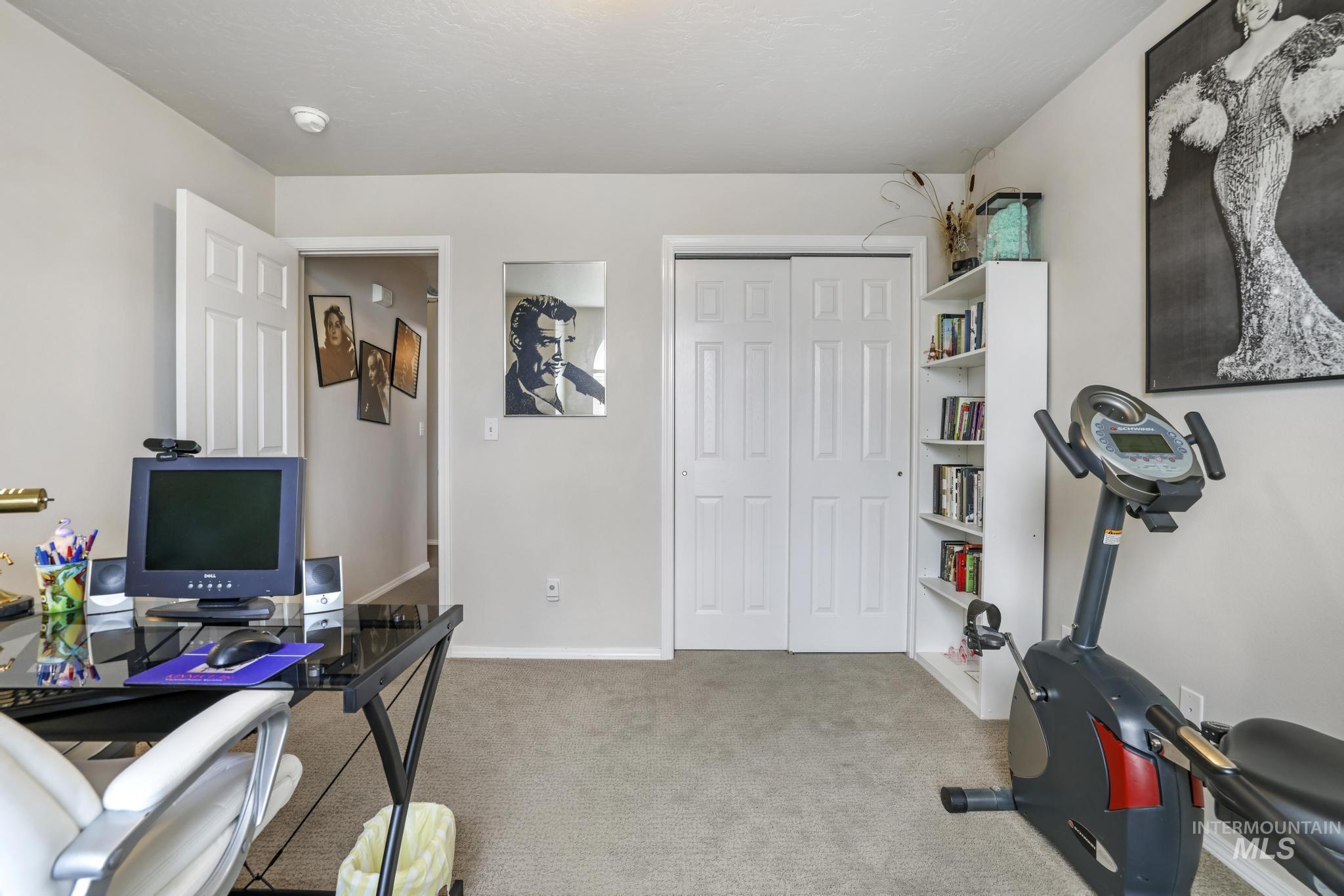 265 Cedar Park Cir, Twin Falls, Idaho 83301, 3 Bedrooms, 2 Bathrooms, Residential For Sale, Price $399,900, 98961006