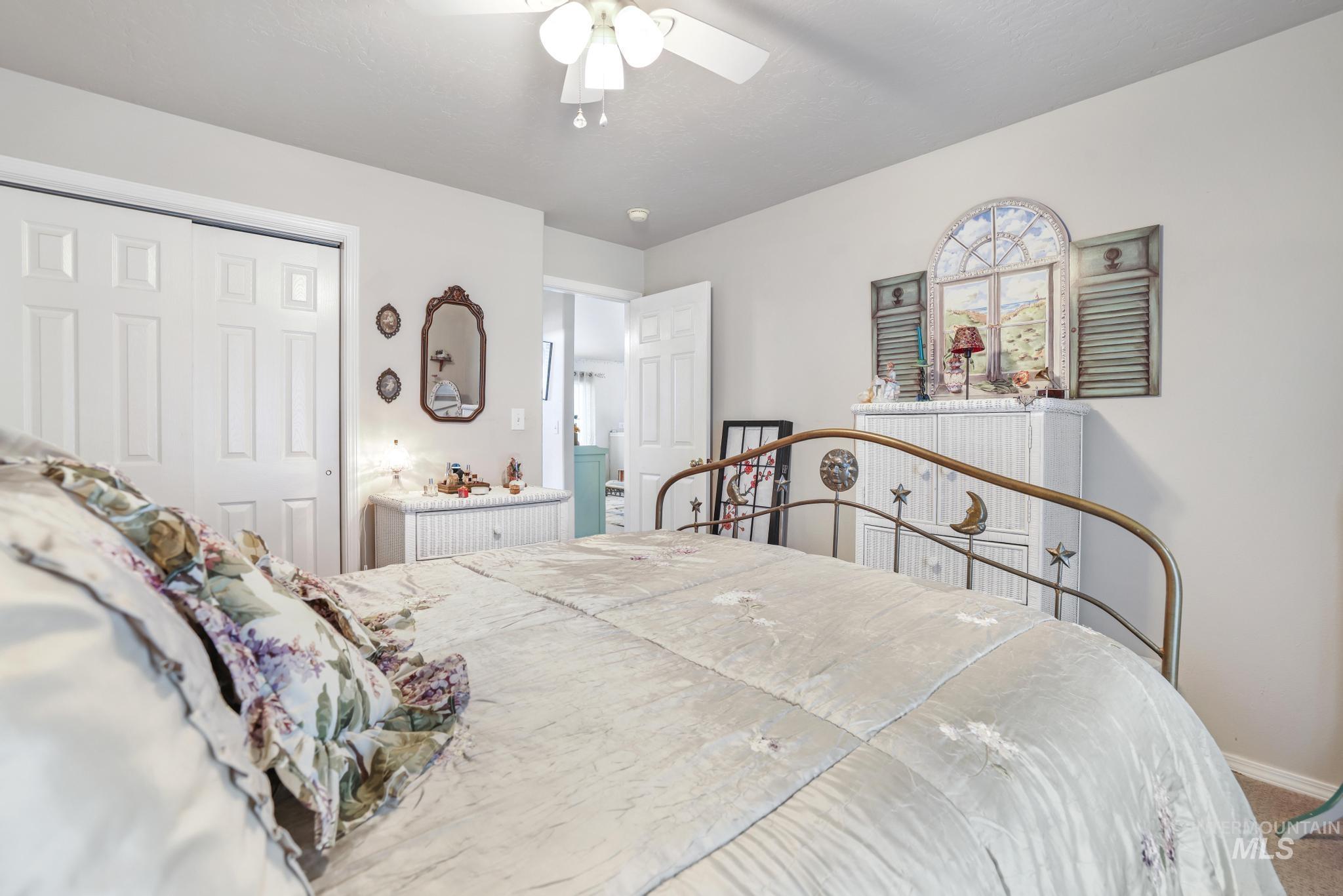 265 Cedar Park Cir, Twin Falls, Idaho 83301, 3 Bedrooms, 2 Bathrooms, Residential For Sale, Price $399,900, 98961006