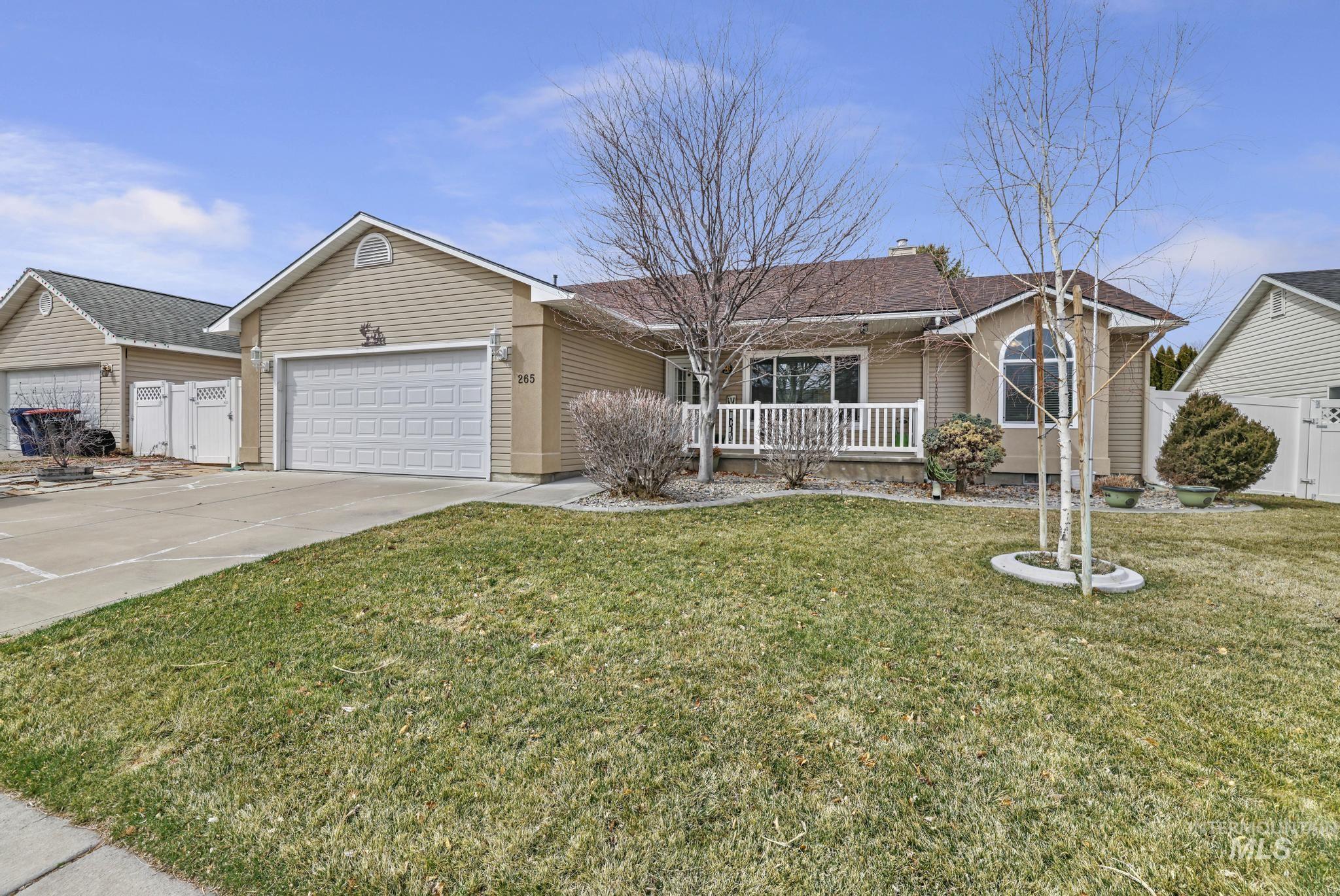 265 Cedar Park Cir, Twin Falls, Idaho 83301, 3 Bedrooms, 2 Bathrooms, Residential For Sale, Price $399,900, 98961006