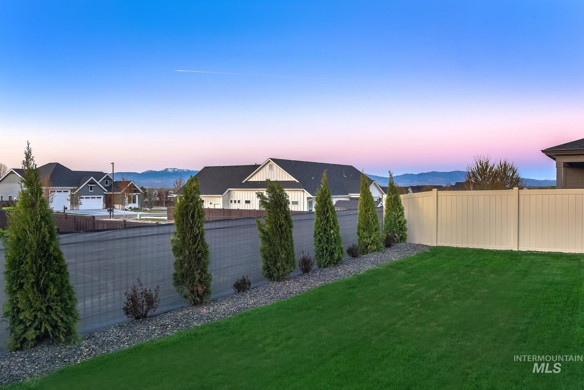 2600 E Galleon Ln, Meridian, Idaho 83642, 3 Bedrooms, 2 Bathrooms, Residential For Sale, Price $569,900, 98961019
