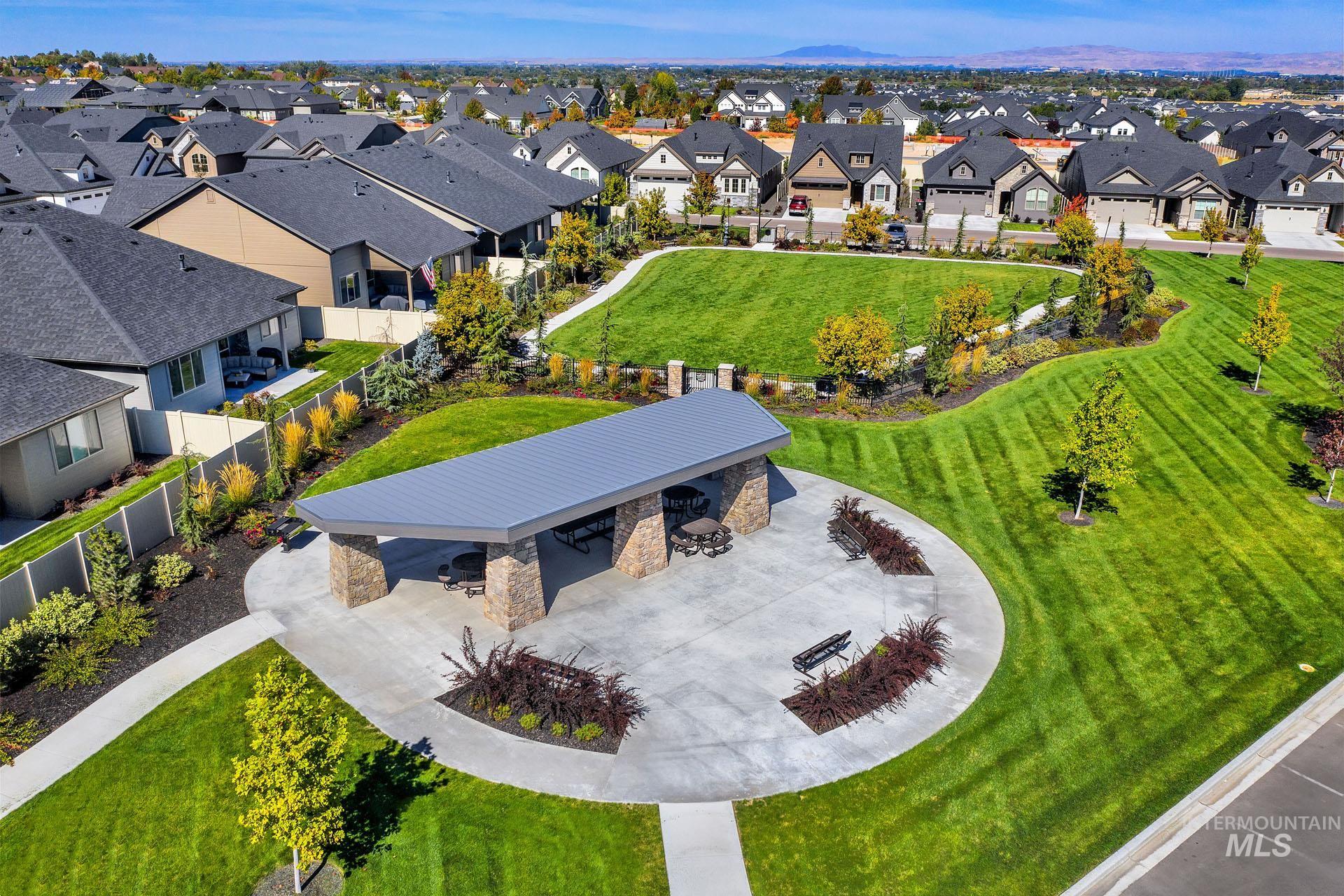 2600 E Galleon Ln, Meridian, Idaho 83642, 3 Bedrooms, 2 Bathrooms, Residential For Sale, Price $569,900, 98961019