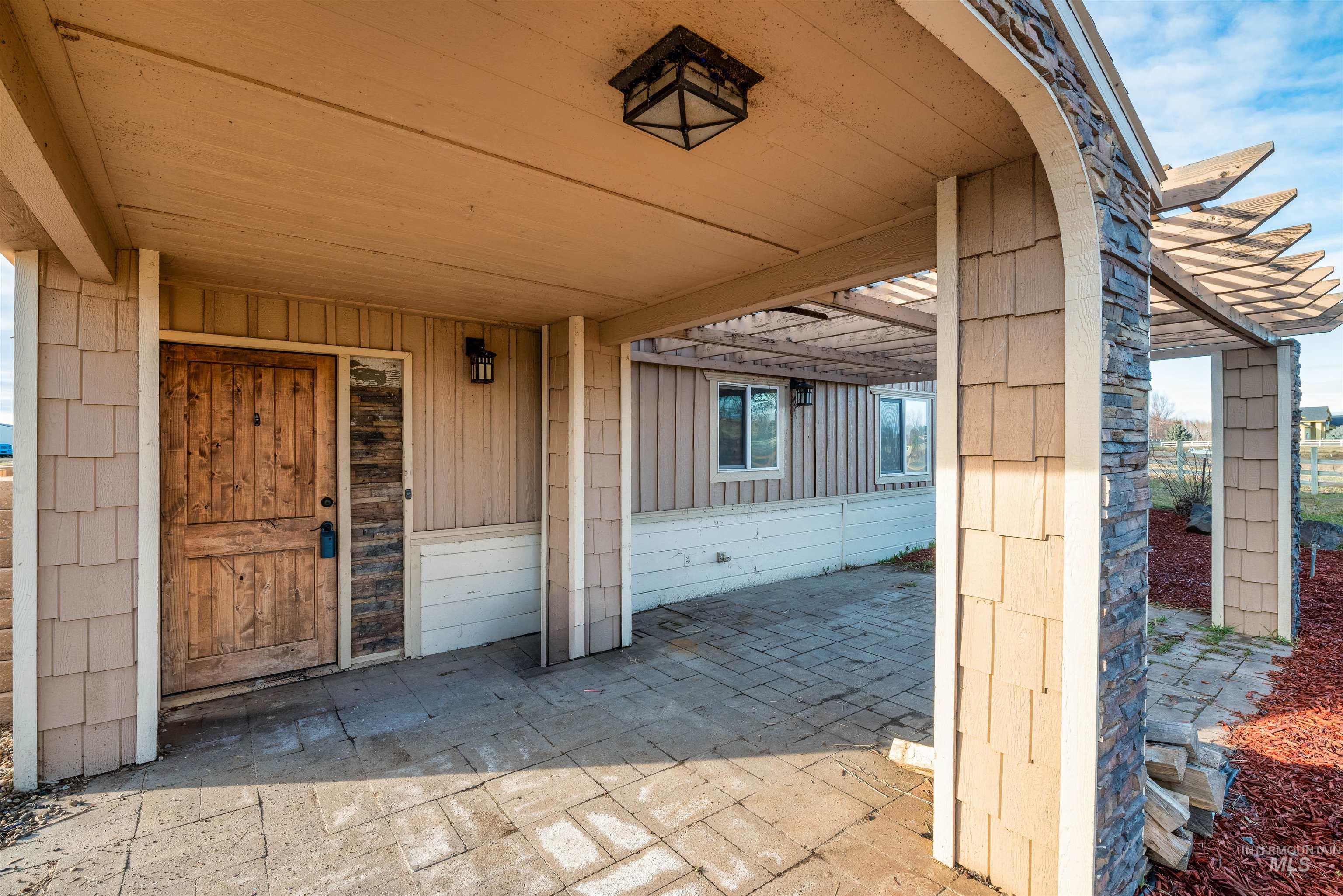 10947 Iowa Ave, Payette, Idaho 83661, 5 Bedrooms, 3 Bathrooms, Residential For Sale, Price $565,000, 98961022