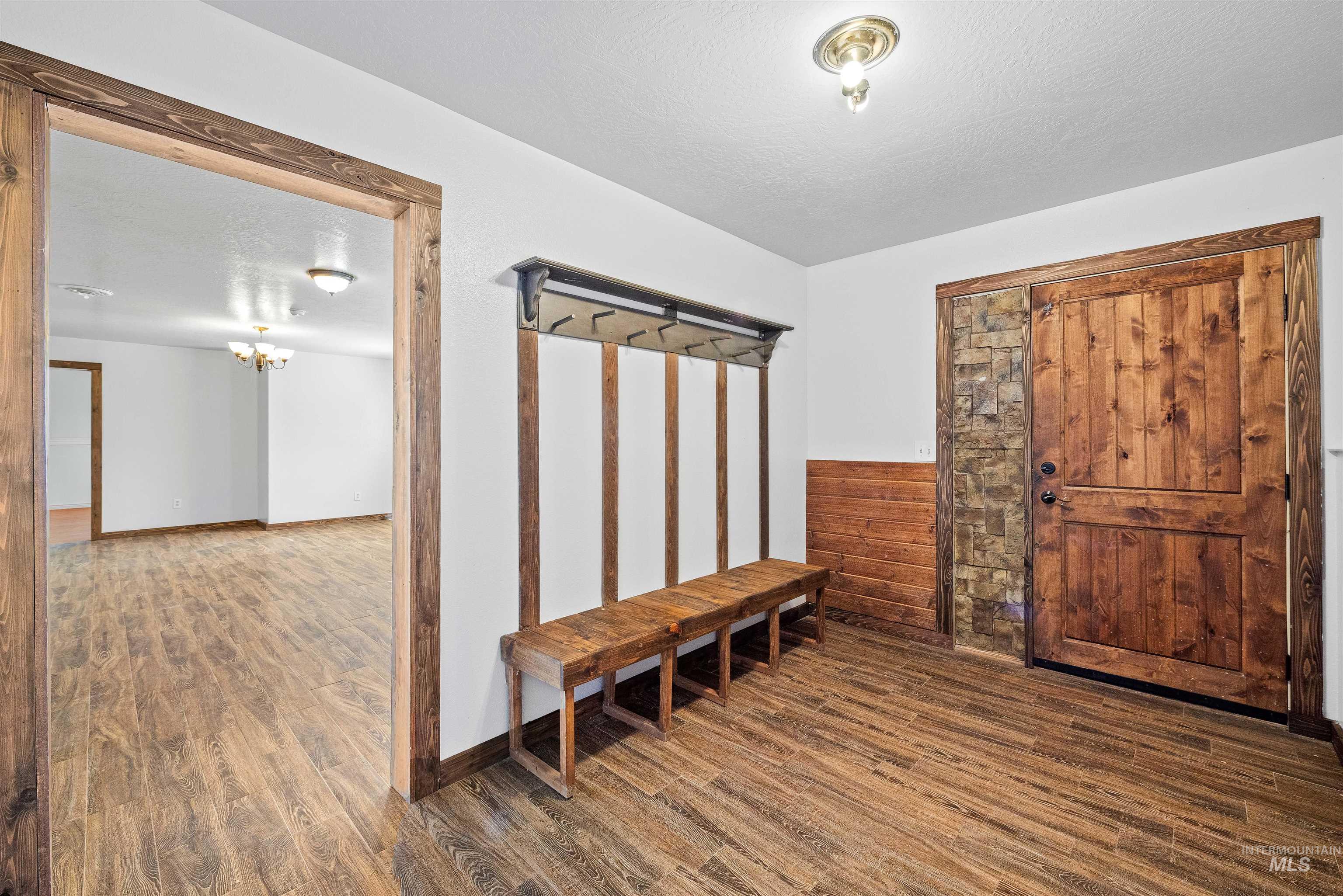 10947 Iowa Ave, Payette, Idaho 83661, 5 Bedrooms, 3 Bathrooms, Residential For Sale, Price $565,000, 98961022