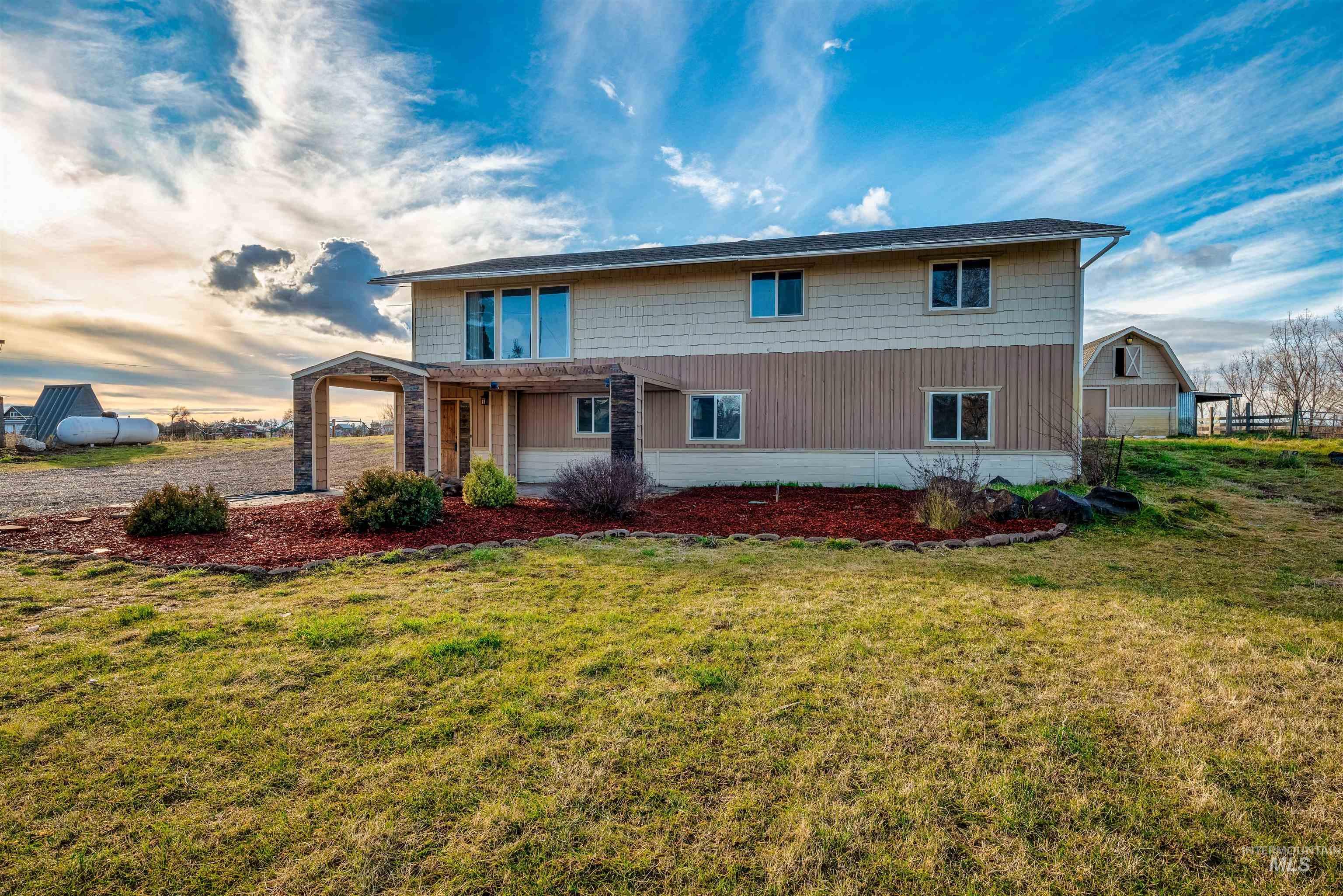 10947 Iowa Ave, Payette, Idaho 83661, 5 Bedrooms, 3 Bathrooms, Residential For Sale, Price $565,000, 98961022
