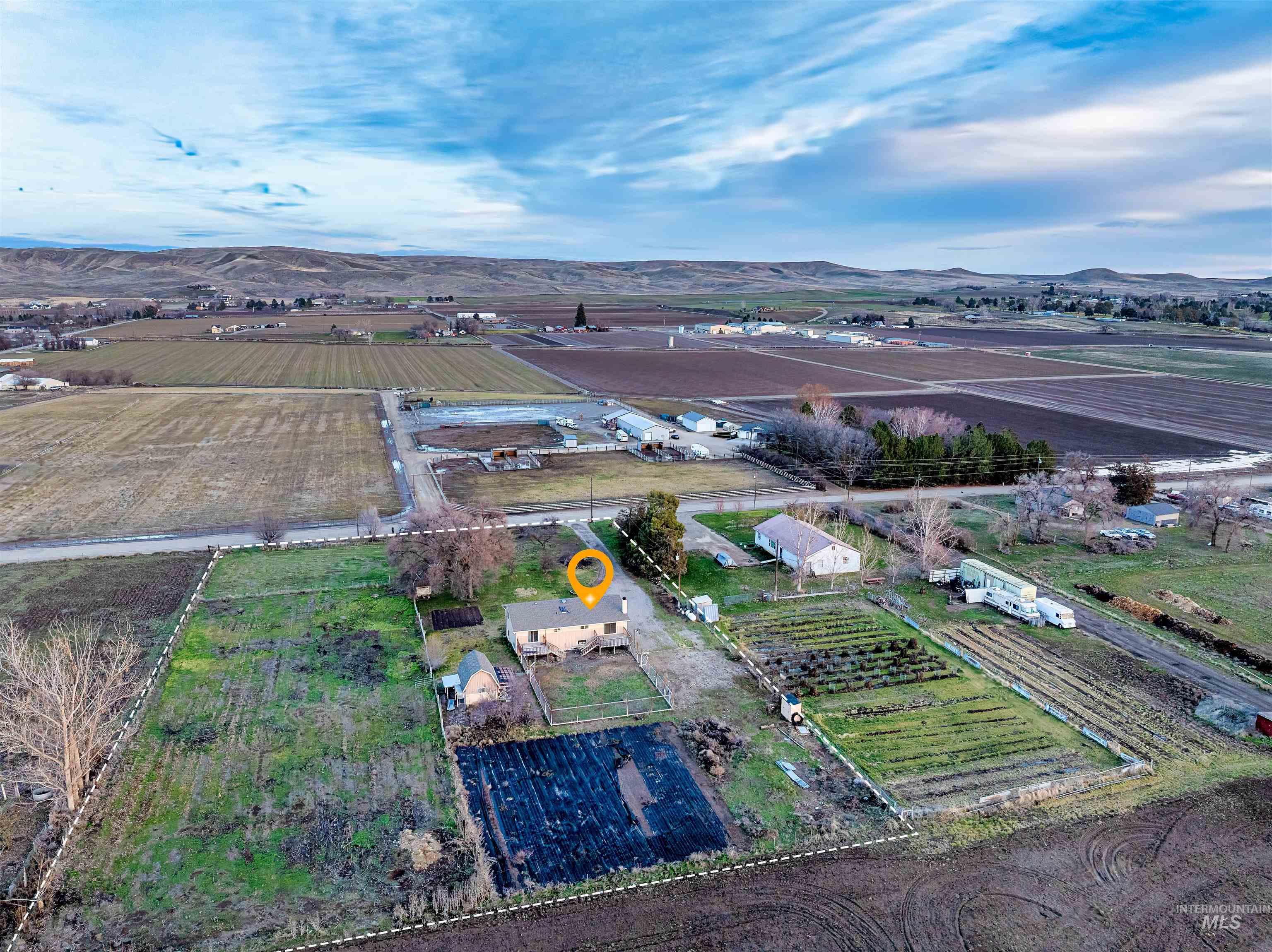 10947 Iowa Ave, Payette, Idaho 83661, 5 Bedrooms, 3 Bathrooms, Residential For Sale, Price $565,000, 98961022