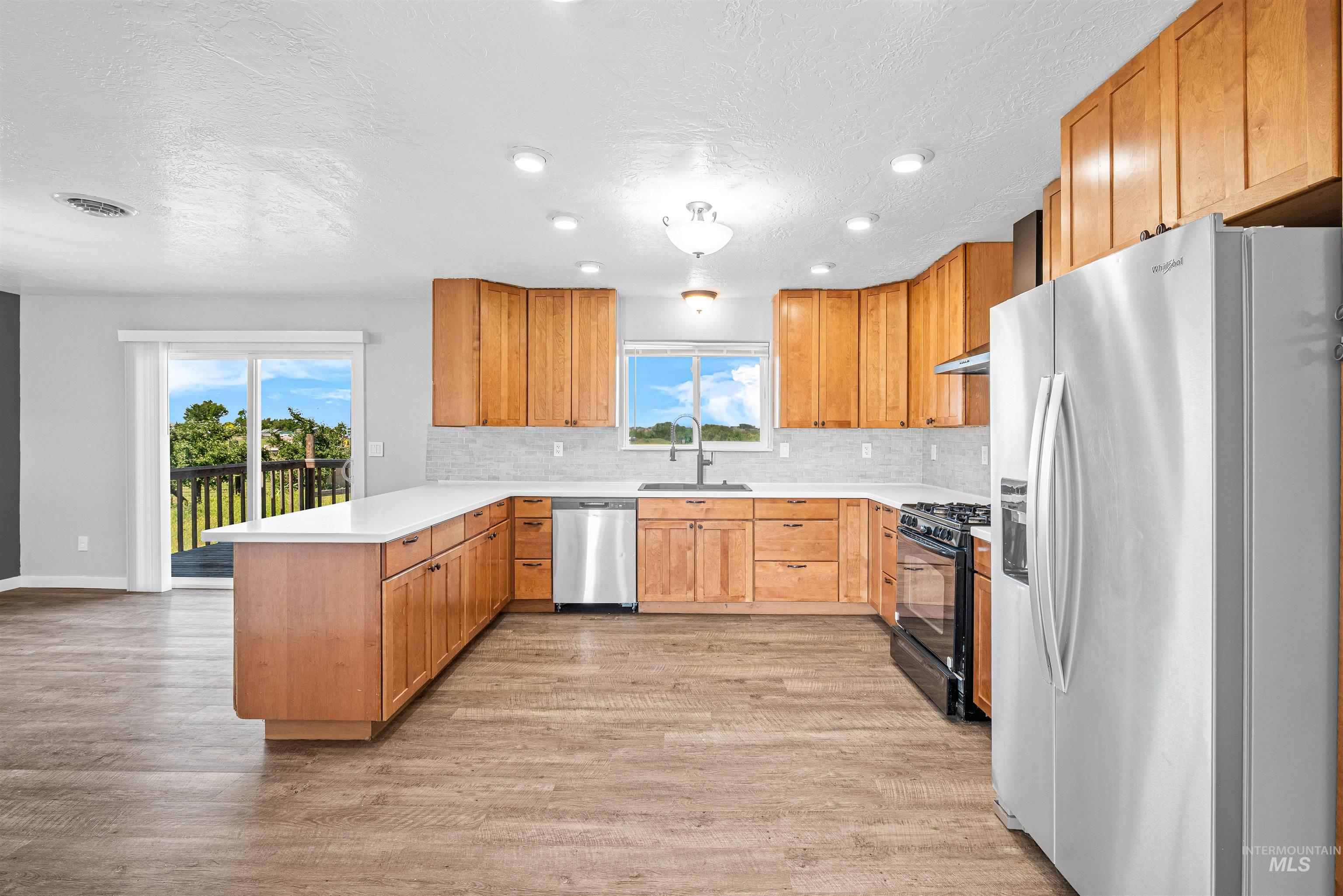 10947 Iowa Ave, Payette, Idaho 83661, 5 Bedrooms, 3 Bathrooms, Residential For Sale, Price $565,000, 98961022