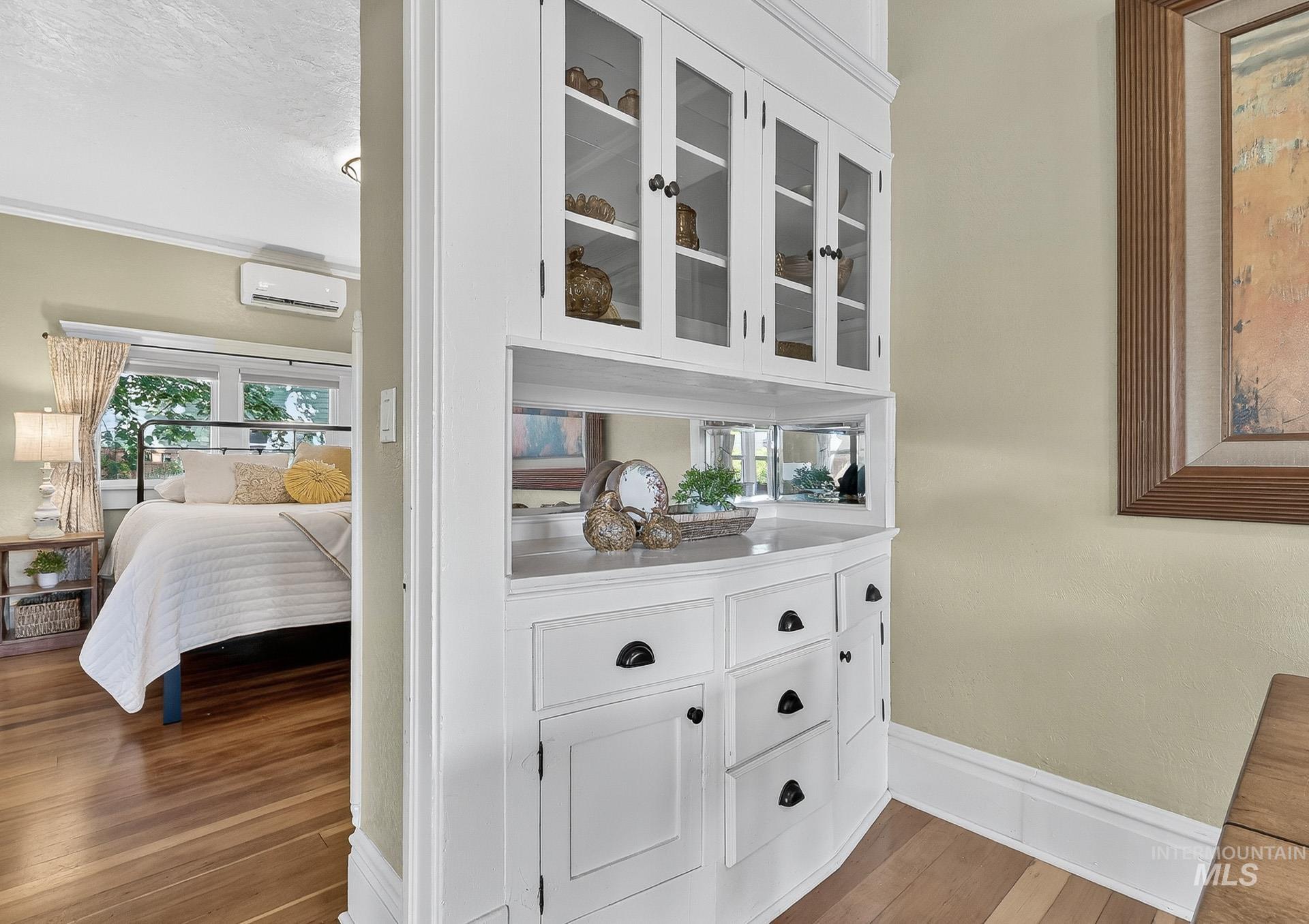 1703 N N Hartman St., Boise, Idaho 83704, 2 Bedrooms, 1 Bathroom, Residential For Sale, Price $530,000, 98961026