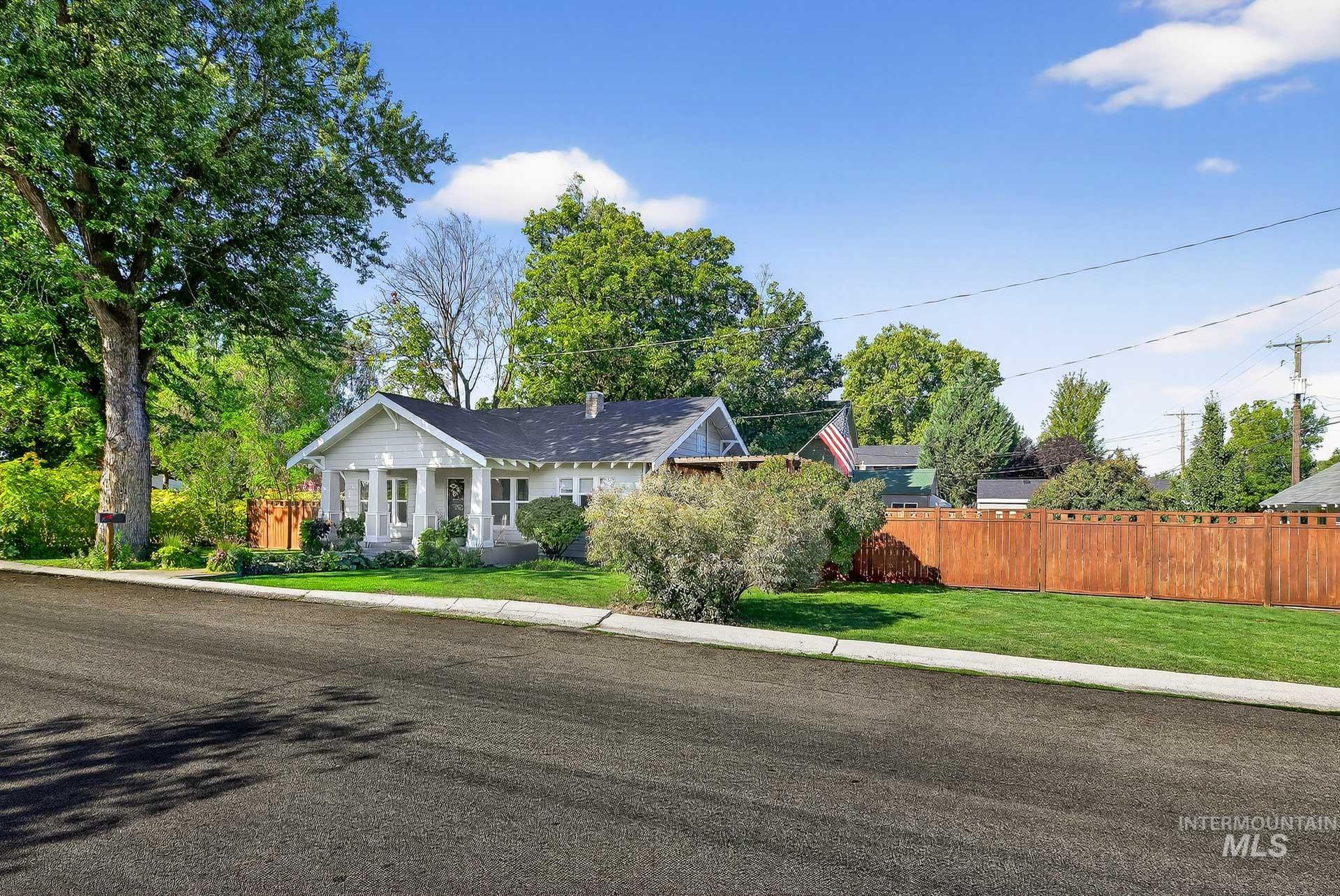 1703 N N Hartman St., Boise, Idaho 83704, 2 Bedrooms, 1 Bathroom, Residential For Sale, Price $530,000, 98961026