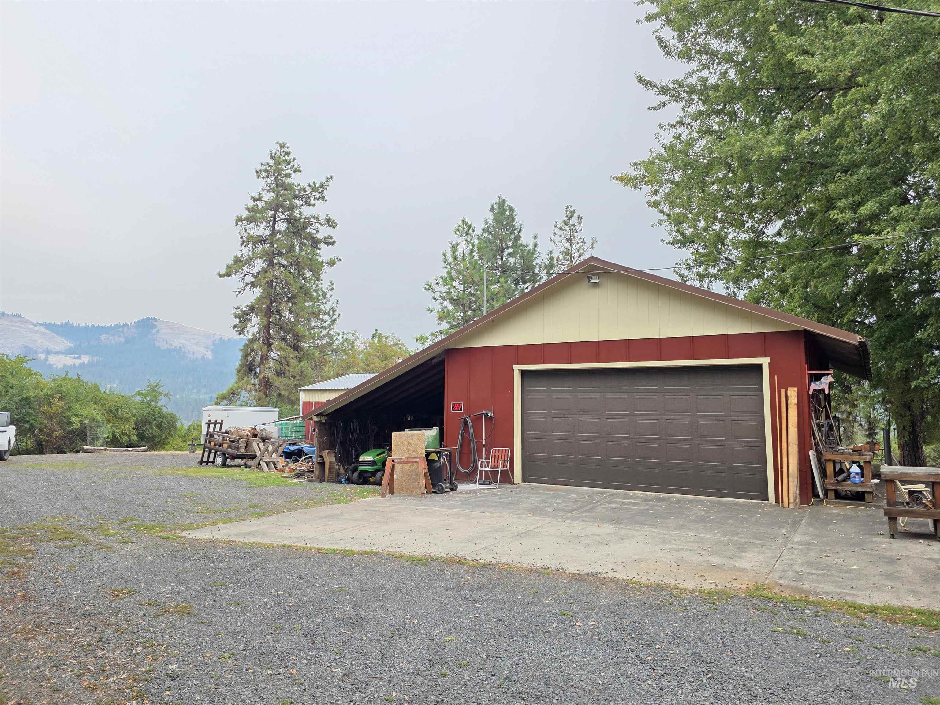 307 Locust Rd, Kamiah, Idaho 83536, 5 Bedrooms, 3 Bathrooms, Residential For Sale, Price $650,000, 98961031