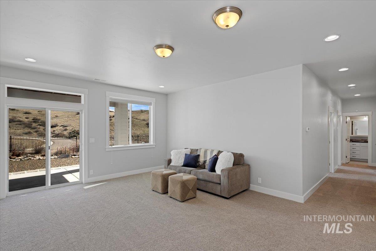 18366 N Goldenridge Way, Boise, Idaho 83714, 5 Bedrooms, 3 Bathrooms, Residential For Sale, Price $779,500, 98961043