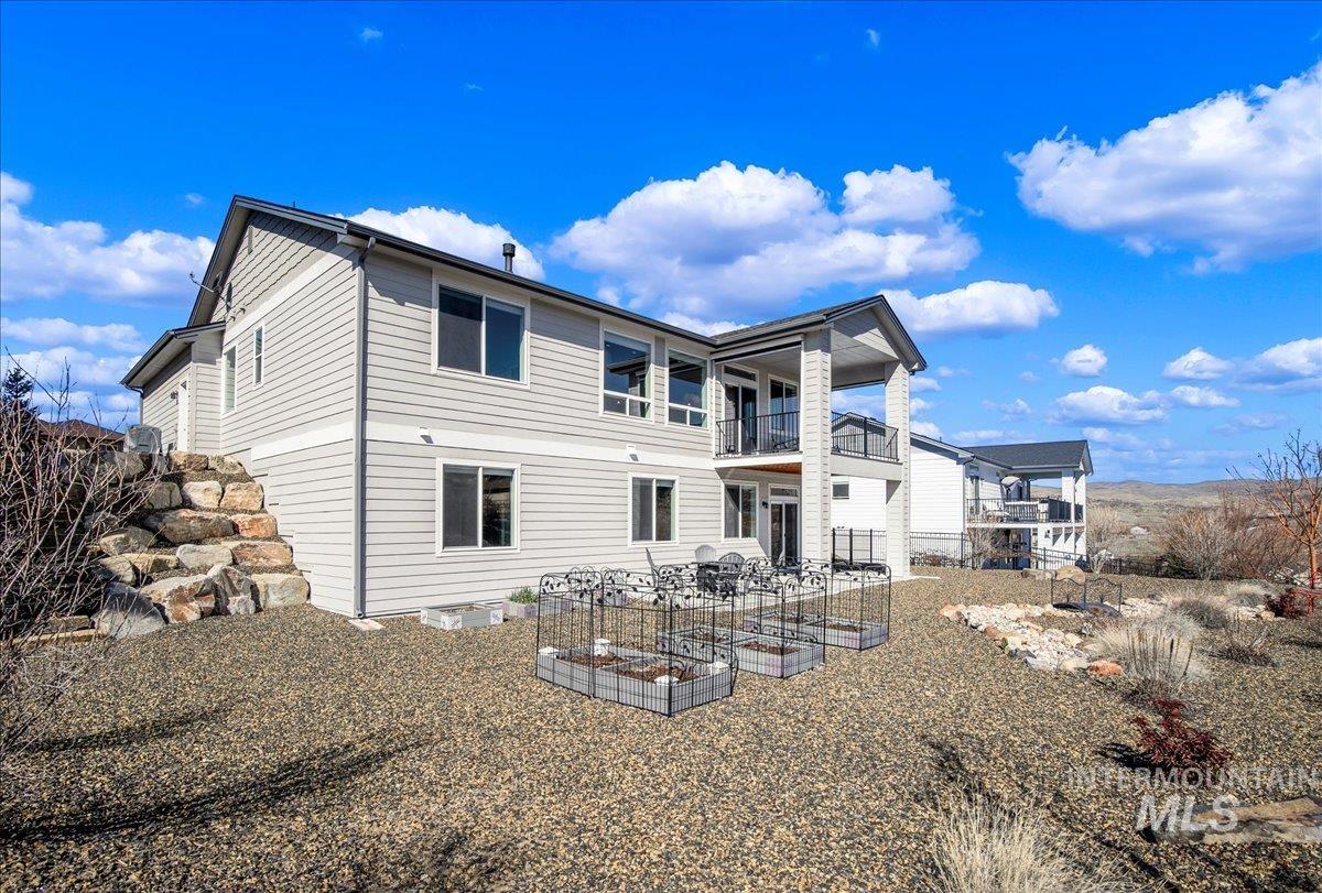 18366 N Goldenridge Way, Boise, Idaho 83714, 5 Bedrooms, 3 Bathrooms, Residential For Sale, Price $779,500, 98961043