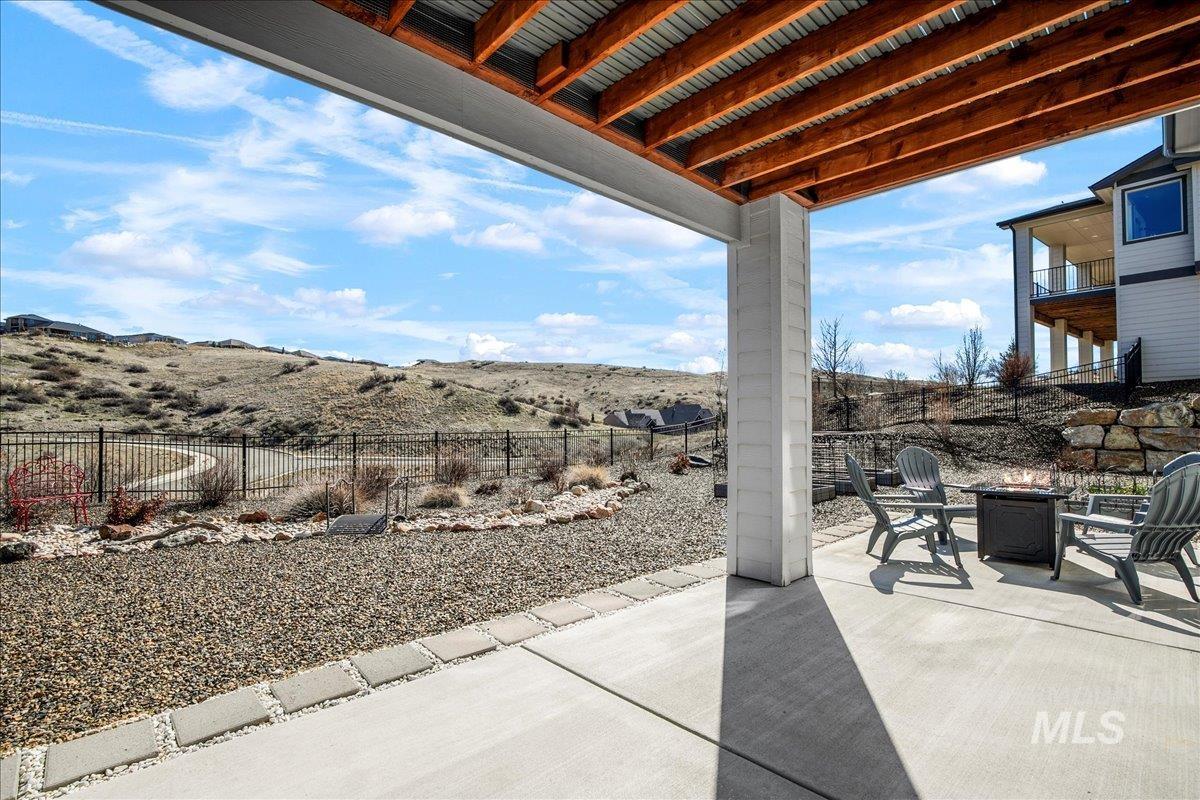 18366 N Goldenridge Way, Boise, Idaho 83714, 5 Bedrooms, 3 Bathrooms, Residential For Sale, Price $779,500, 98961043